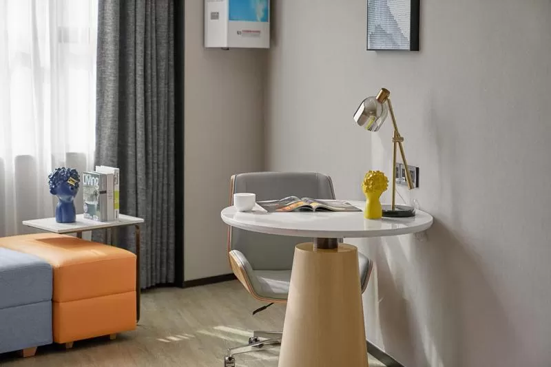 Seating area in Fengyue Light Shang Hotel Guangzhou Baiyun Airport Store