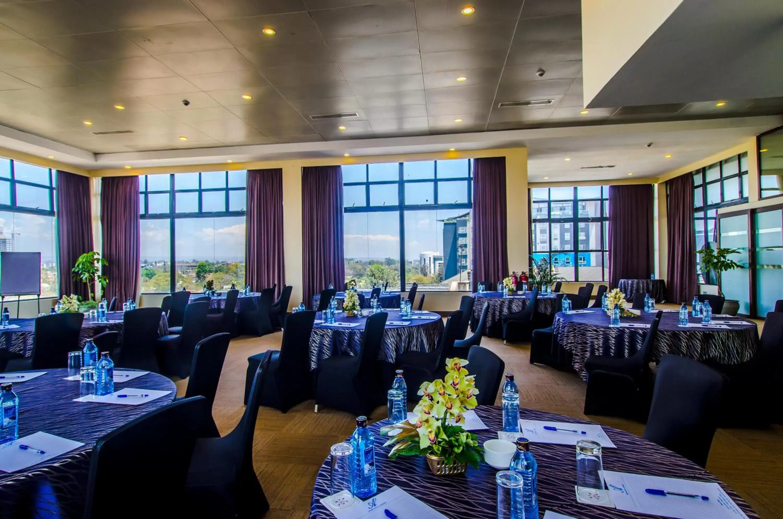Banquet/Function facilities, Restaurant/Places to Eat in PrideInn Azure Hotel Nairobi Westlands