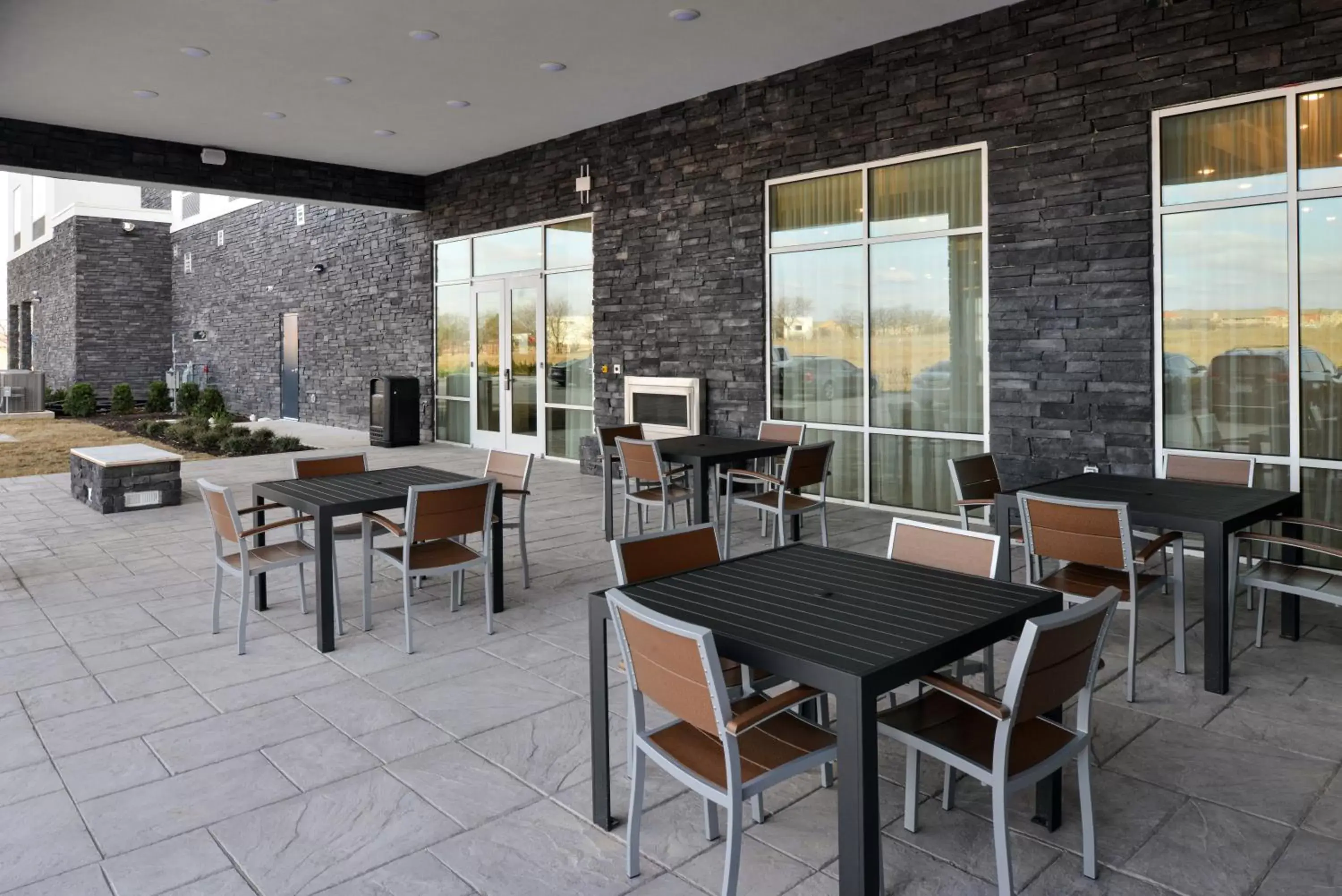 Property building in Holiday Inn Fort Worth - Alliance by IHG Property building in Holiday Inn Fort Worth - Alliance by IHG