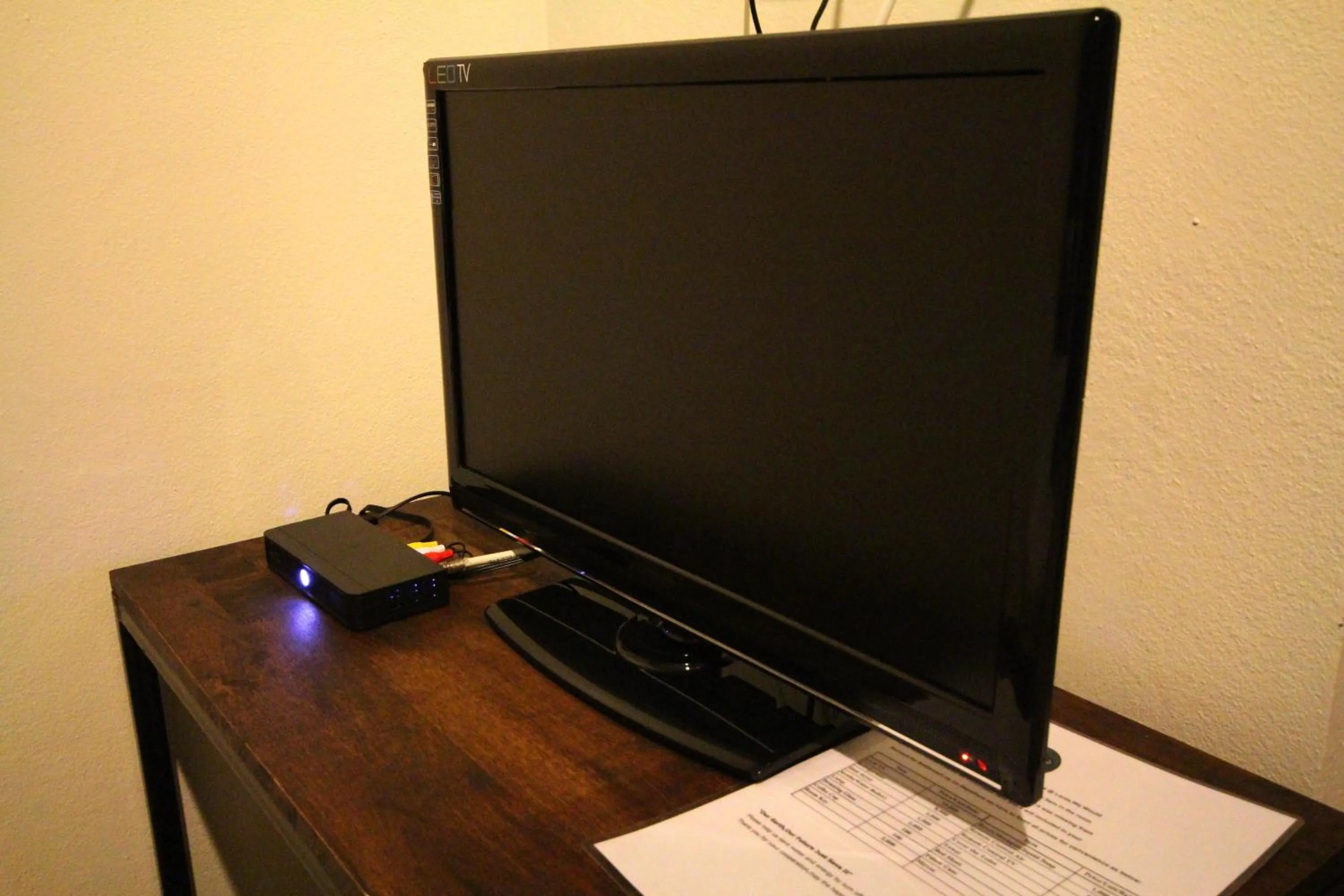 TV and multimedia in Lemonade Boutique Inn