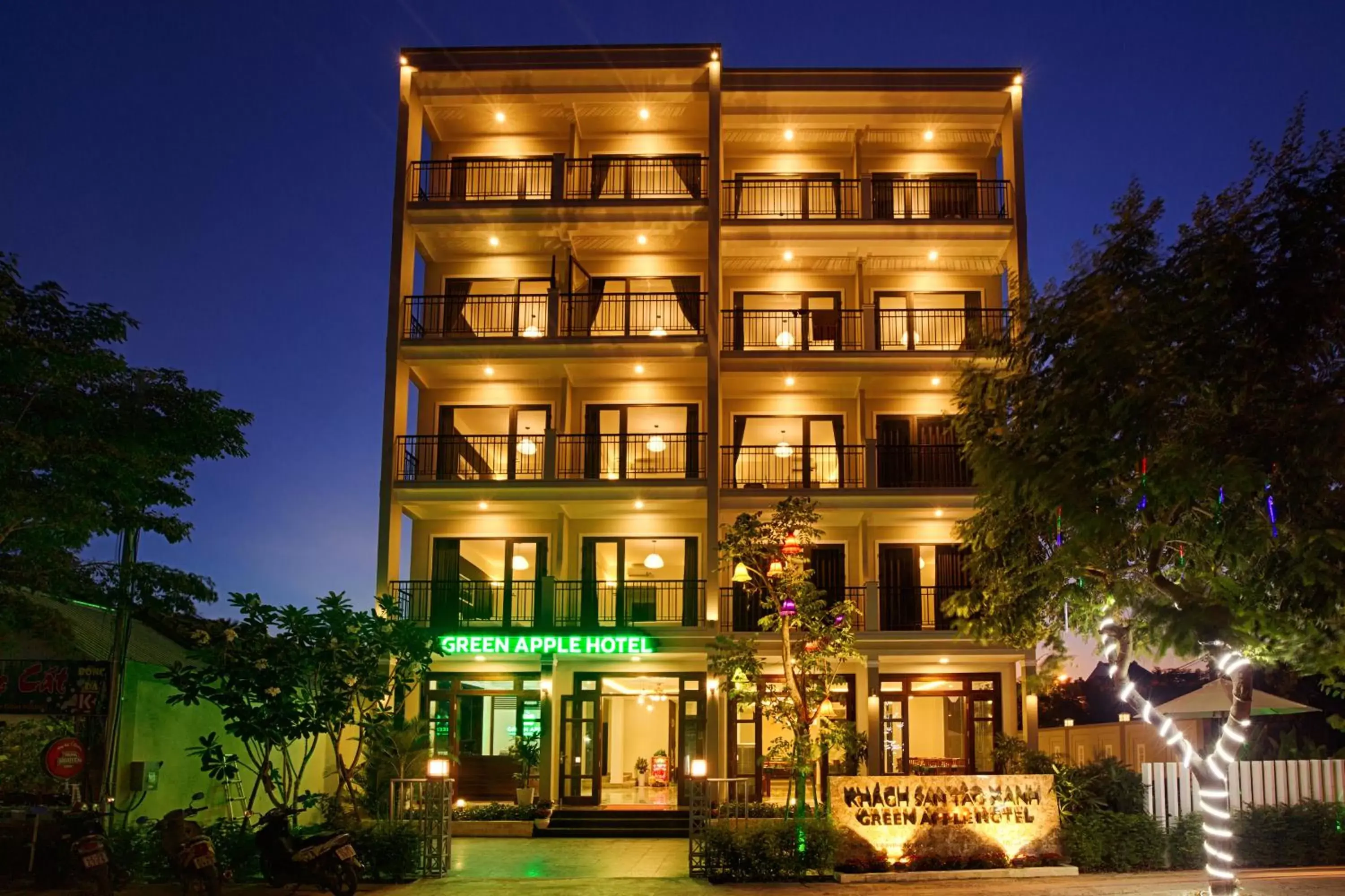 Property building in Hoi An Green Apple Hotel