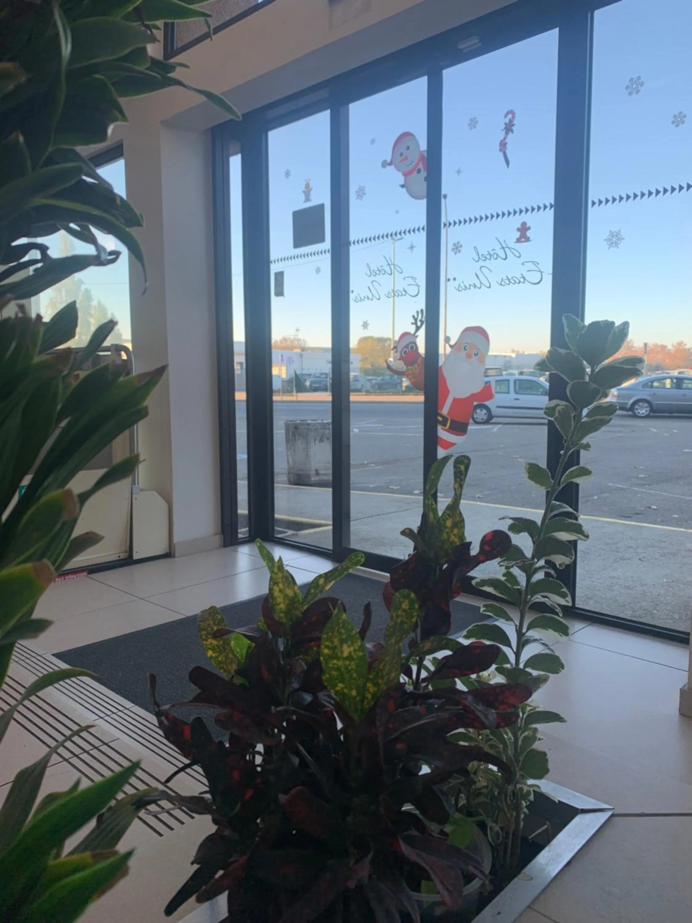 Lobby or reception in Contact Hôtel des États-Unis