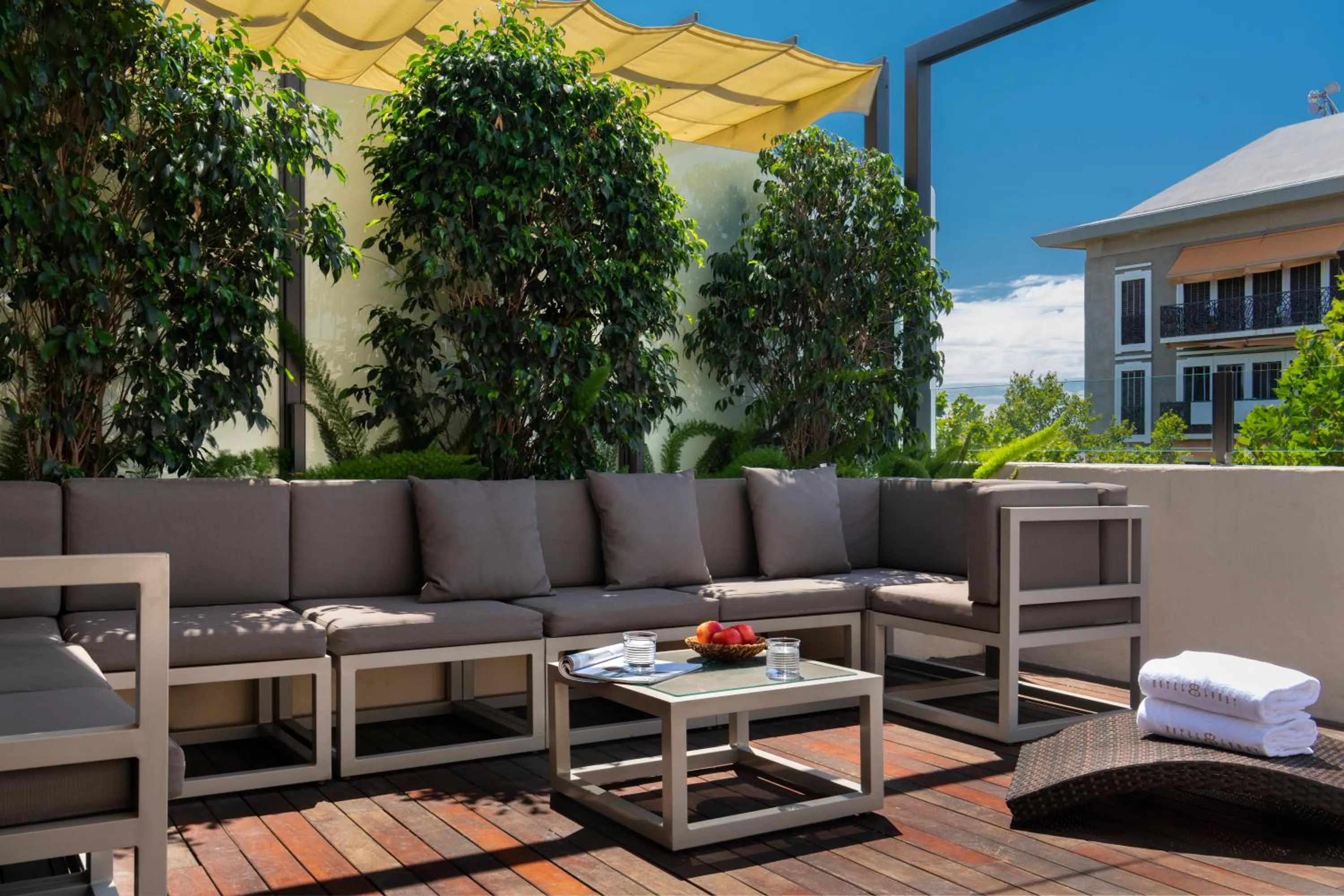 Balcony/Terrace in Hotel Lobby