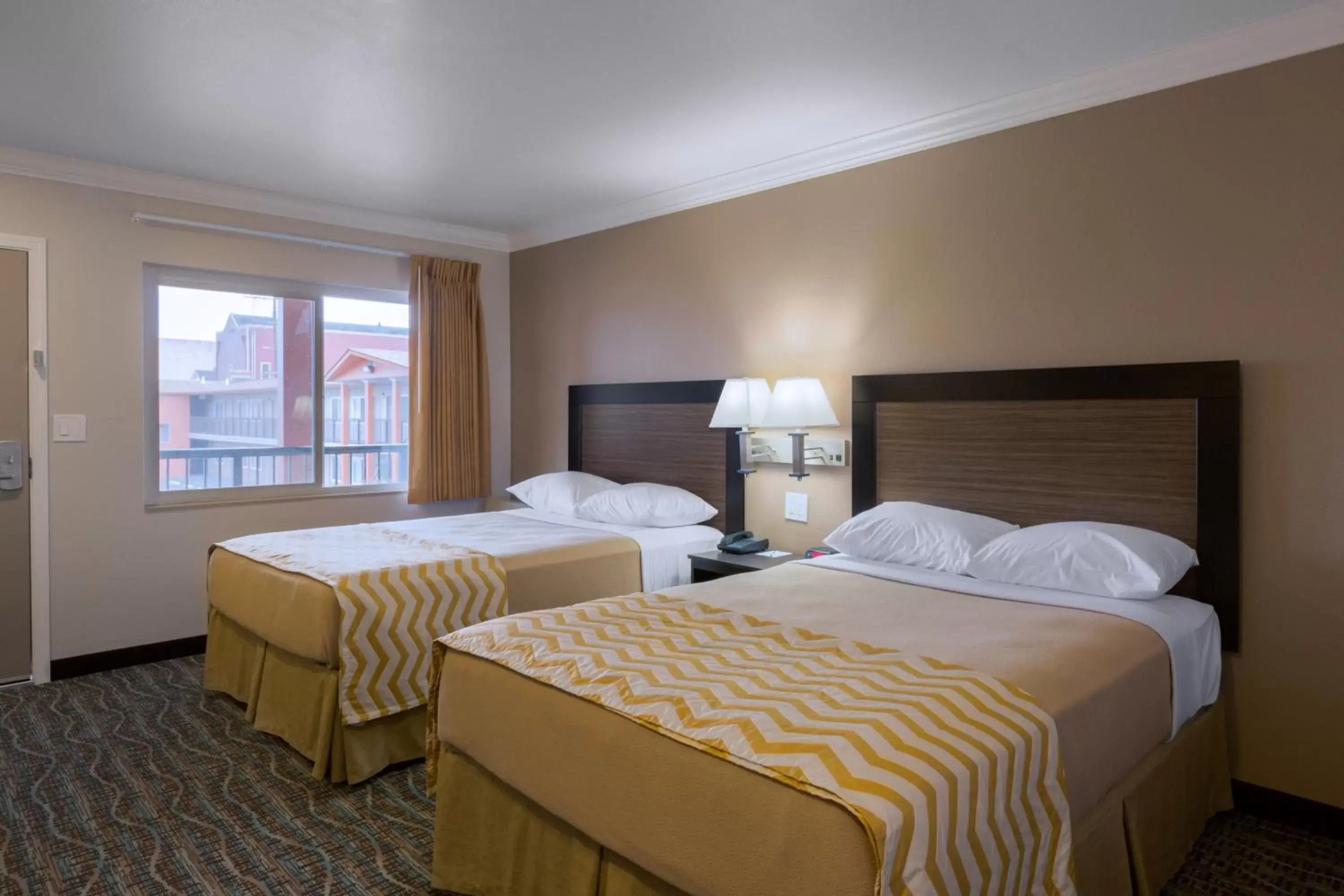 Photo of the whole room, Bed in Travelodge by Wyndham Eureka Photo of the whole room, Bed in Travelodge by Wyndham Eureka