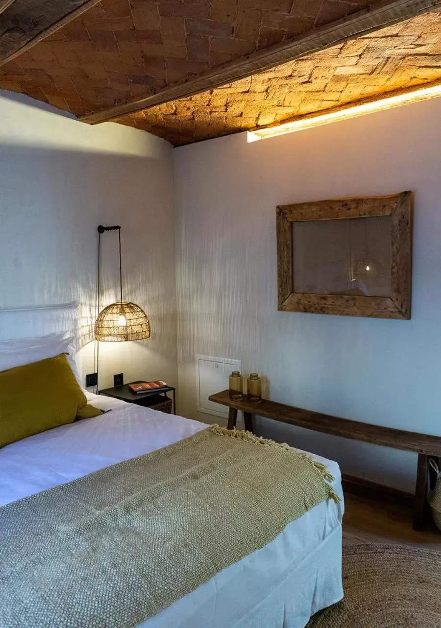 Bed in Locanda San Silvestro - Meride