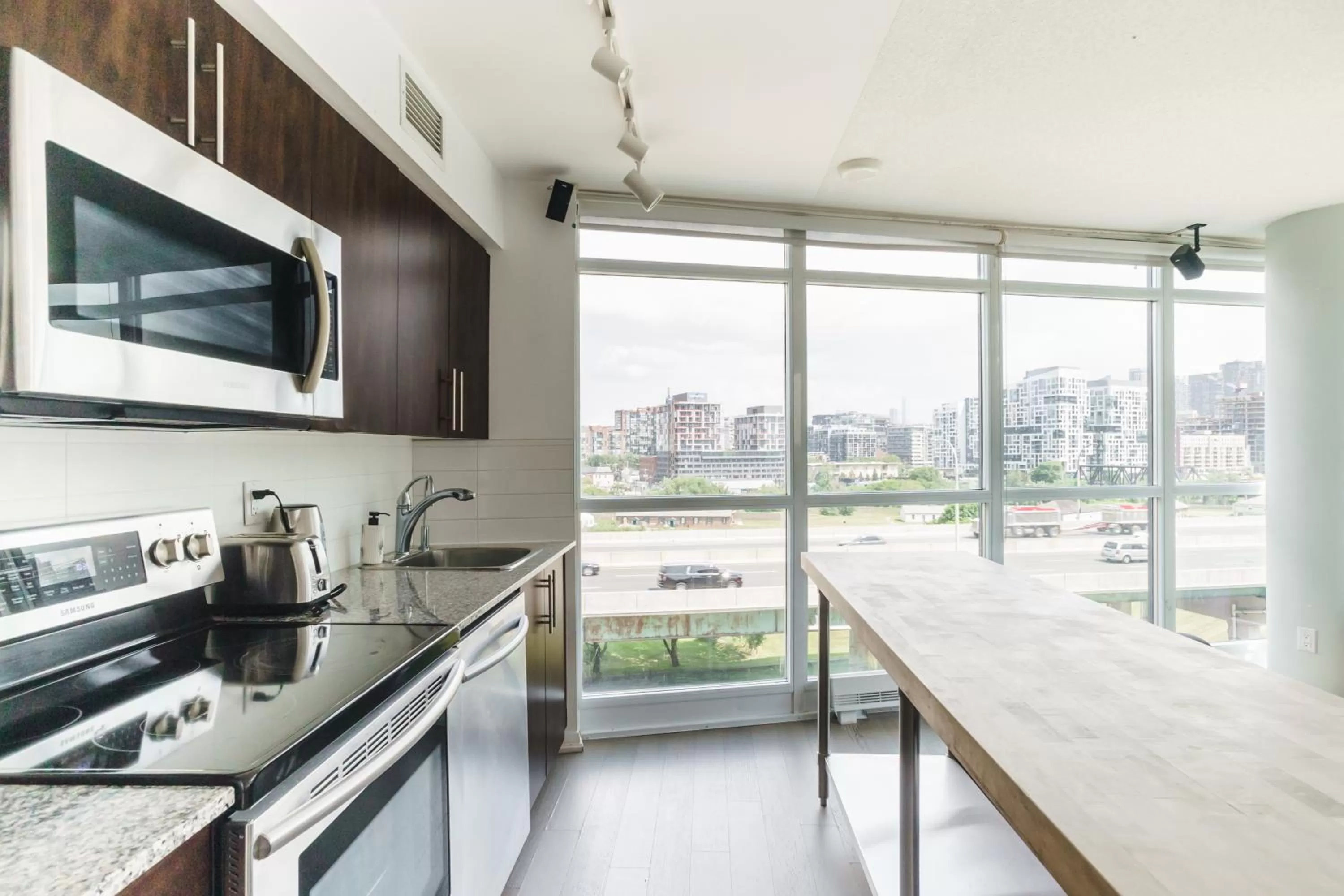 Kitchen/Kitchenette in The Fairview