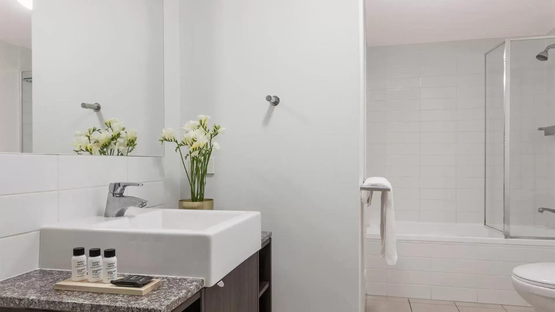 Toilet, Bathroom in Oaks Brisbane Aurora Suites