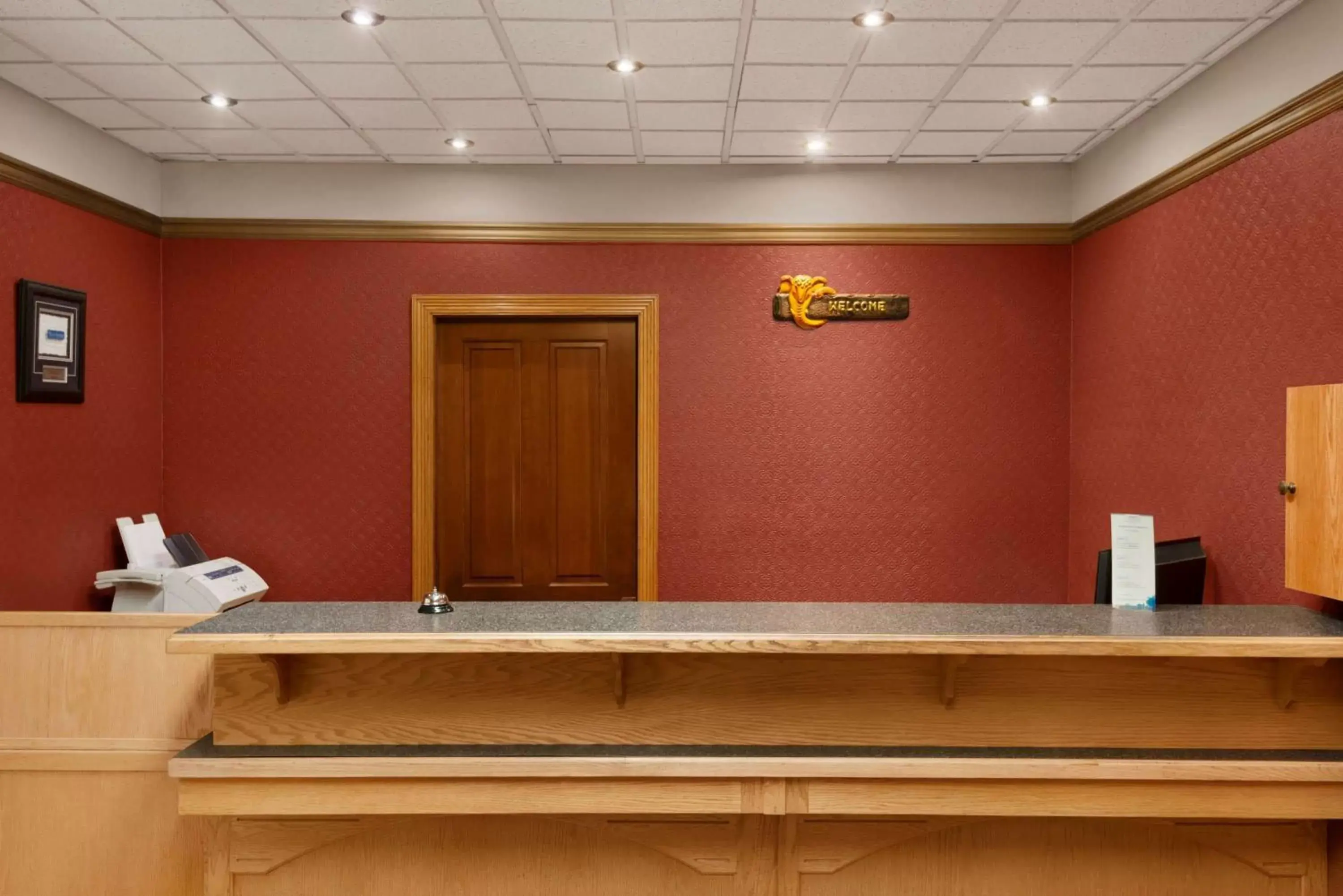 Lobby or reception in Travelodge by Wyndham Quesnel BC Lobby or reception in Travelodge by Wyndham Quesnel BC