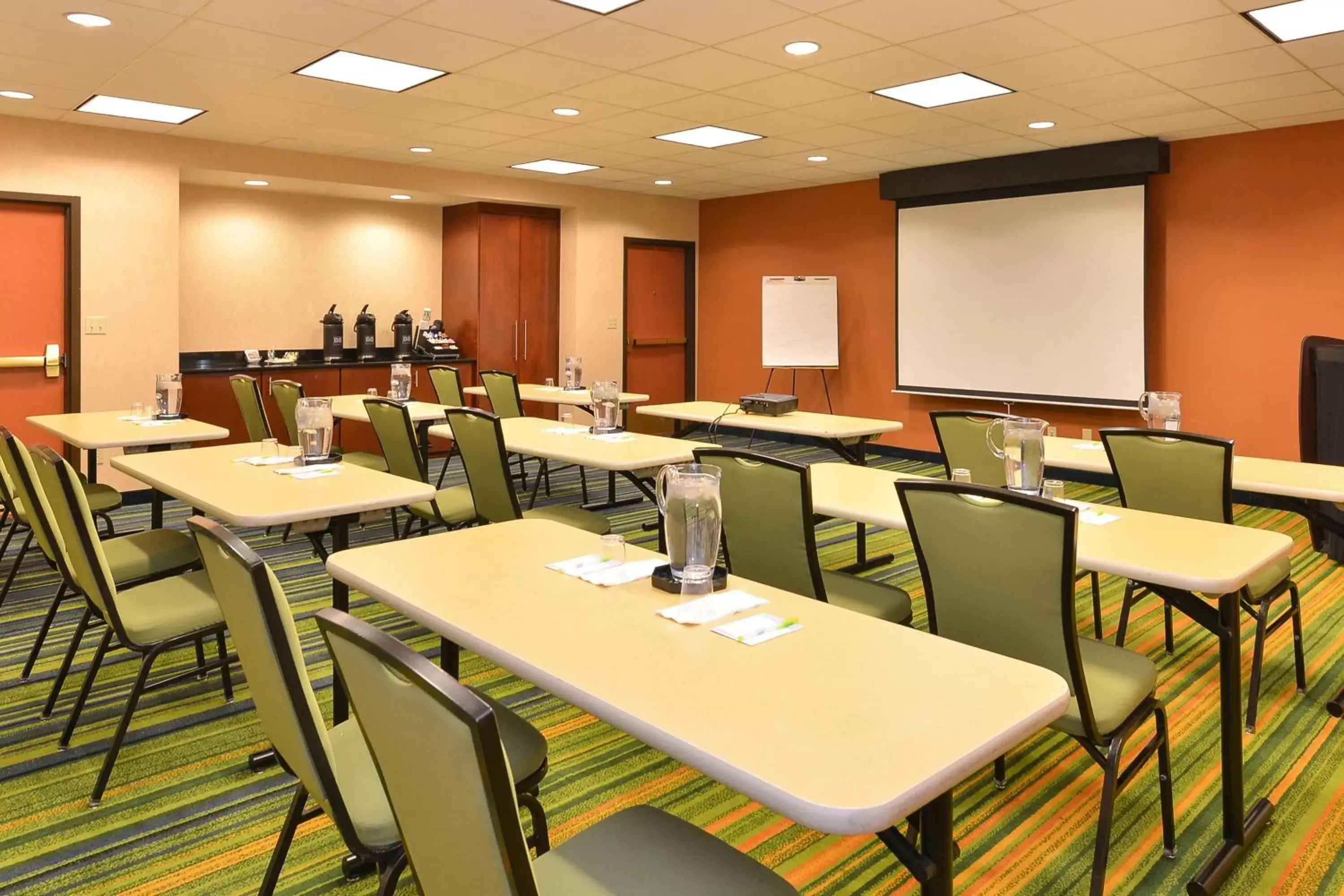 Meeting/conference room in Fairfield Inn & Suites by Marriott Denver Aurora/Parker