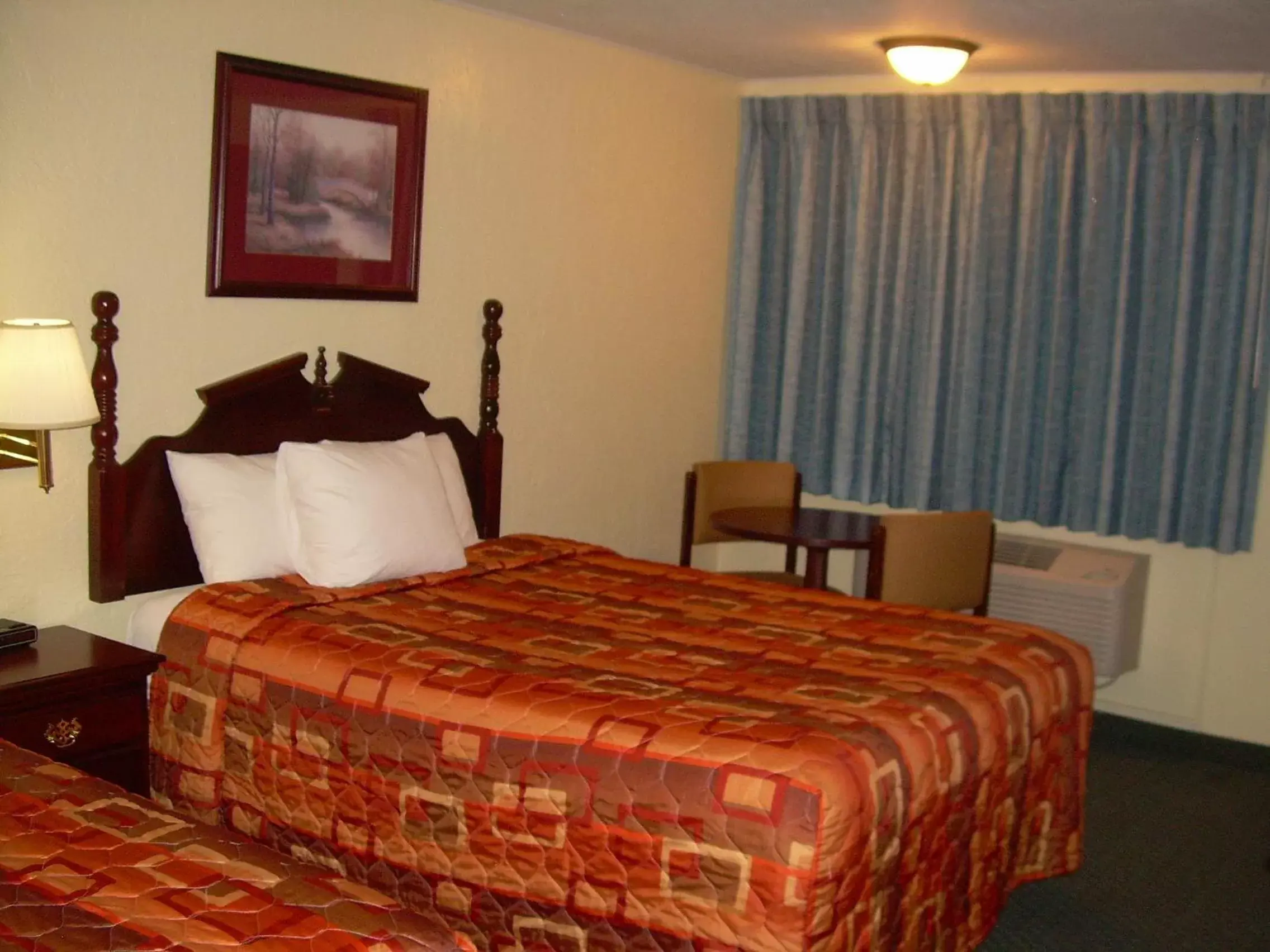 Bed in 83 motel
