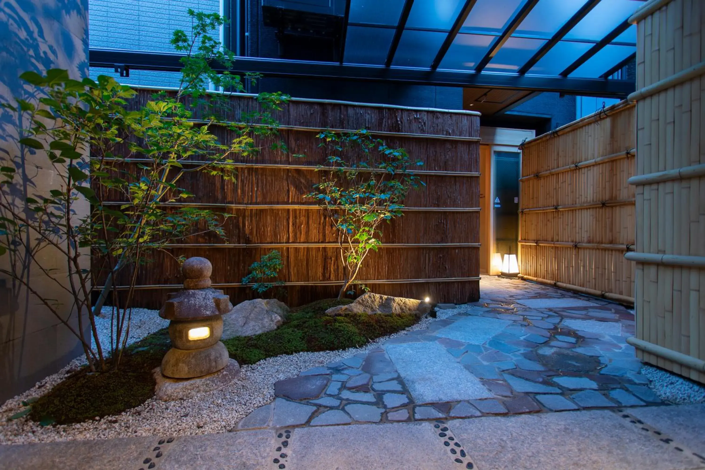 Facade/entrance in Hotel Kanazawa Zoushi