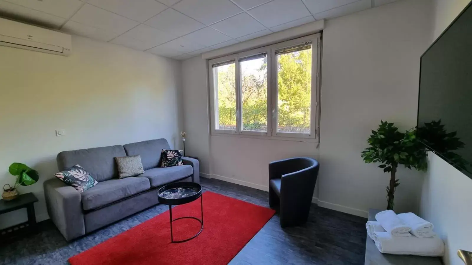 Seating Area in The Originals City, Hôtel Rive Droite, Albi "Quartier Madeleine"