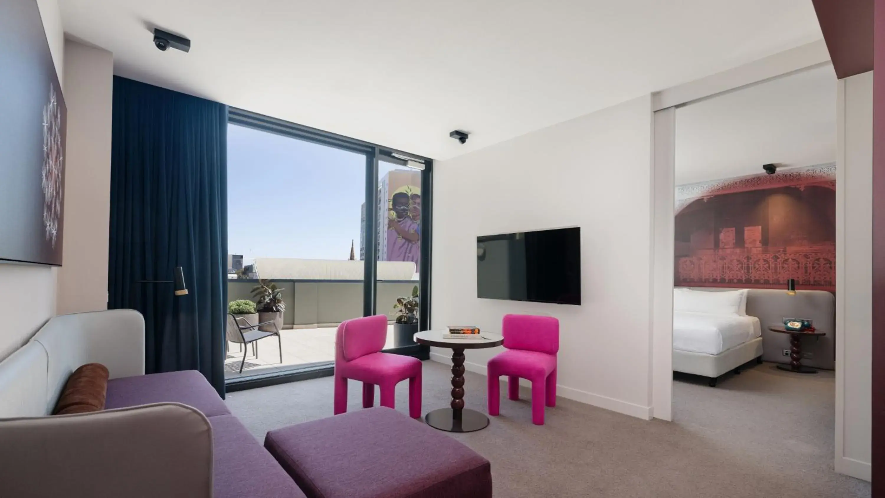 Bedroom, Seating Area in Hotel Indigo Sydney Potts Point