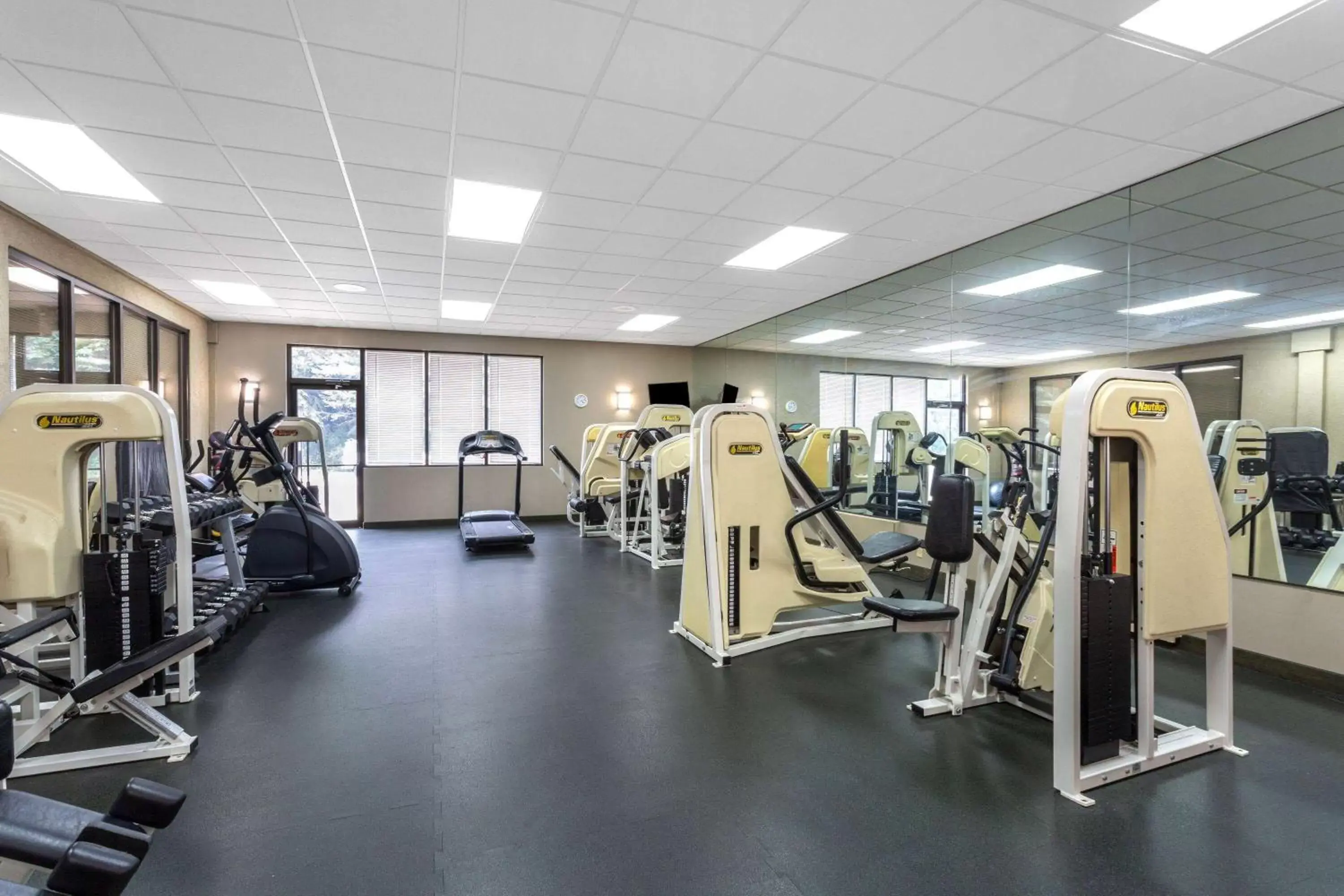 Fitness centre/facilities, Fitness Center/Facilities in Days Inn by Wyndham Blairsville