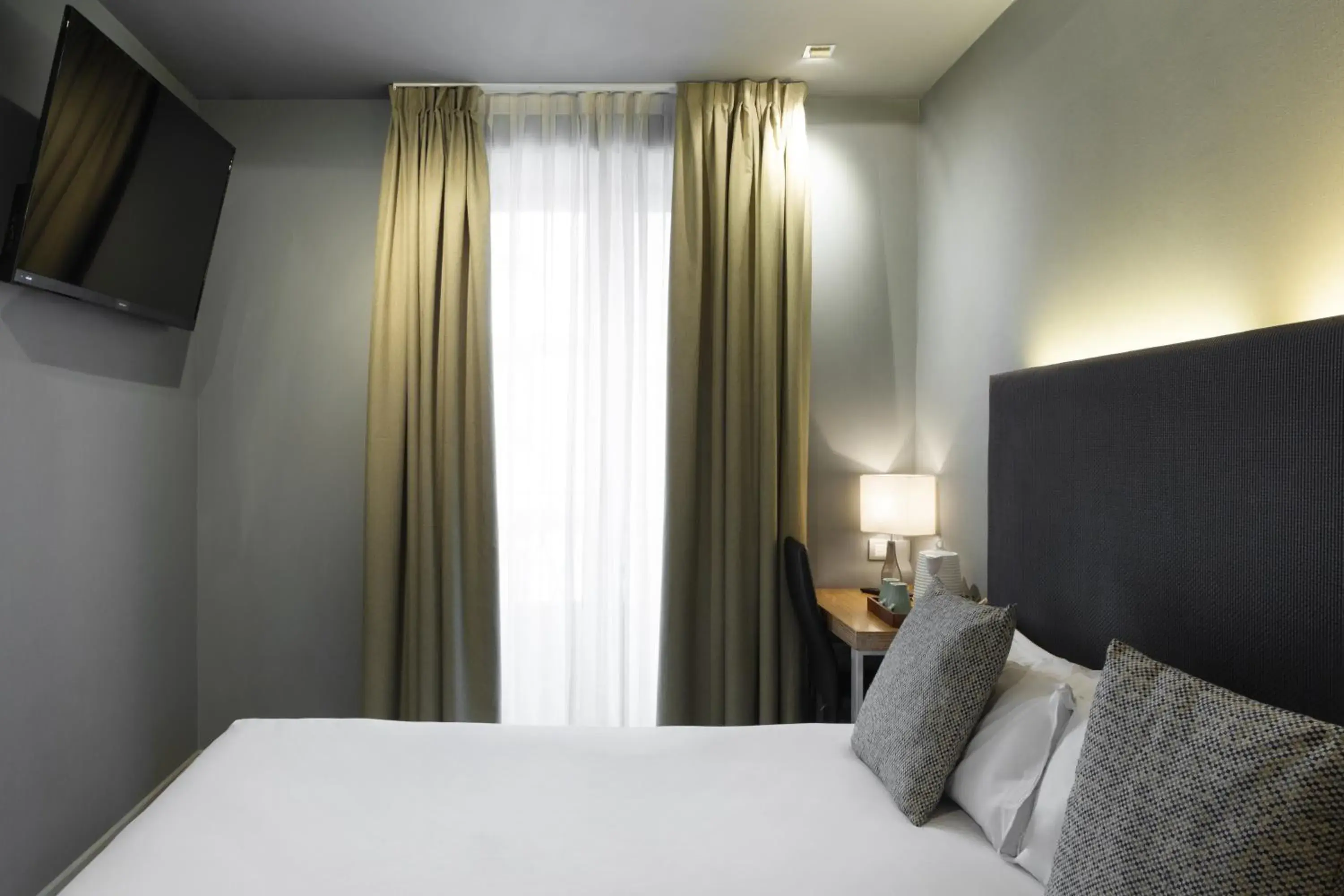 Bedroom, Bed in Petit Palace Tres Cruces Bedroom, Bed in Petit Palace Tres Cruces