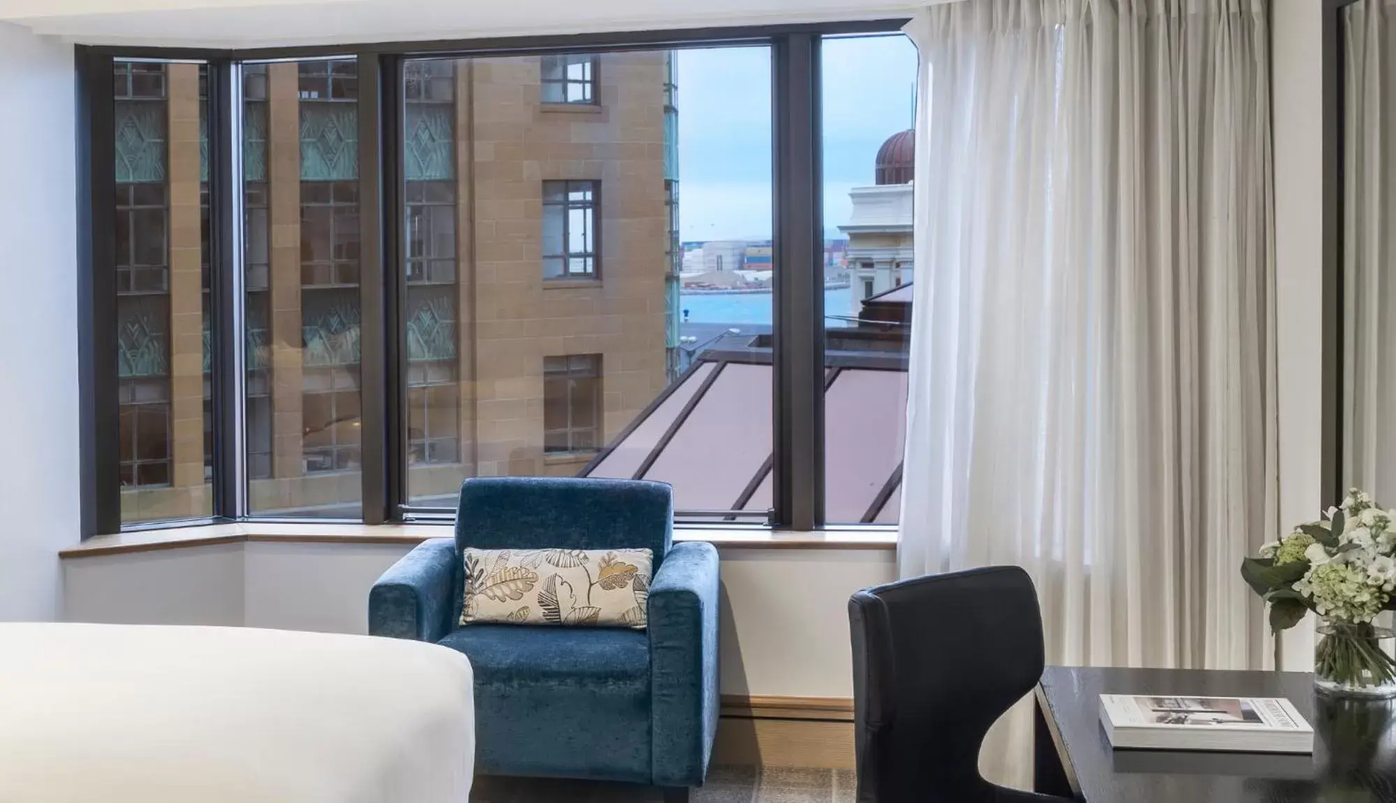 Classic Double Room with Two Double Beds in InterContinental Wellington by IHG Classic Double Room with Two Double Beds in InterContinental Wellington by IHG