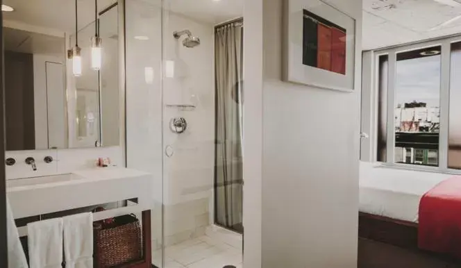 Photo of the whole room, Bathroom in Nolitan Hotel SoHo - New York
