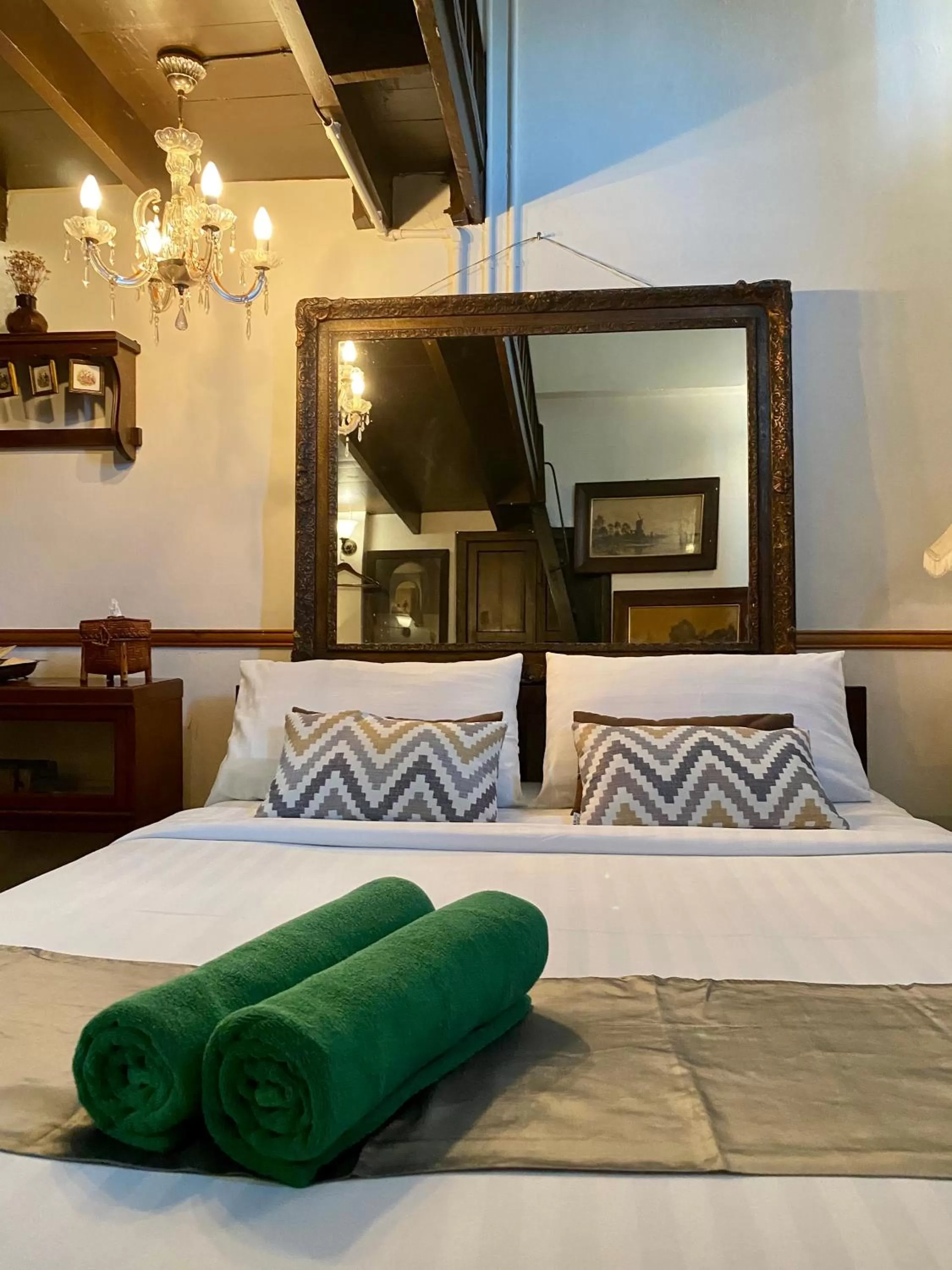 Bed in 103 - Bed and Brews