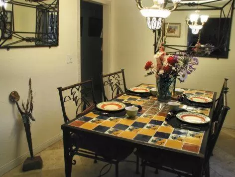 Seating area in Always Inn San Clemente Bed & Breakfast by Elevate Rooms