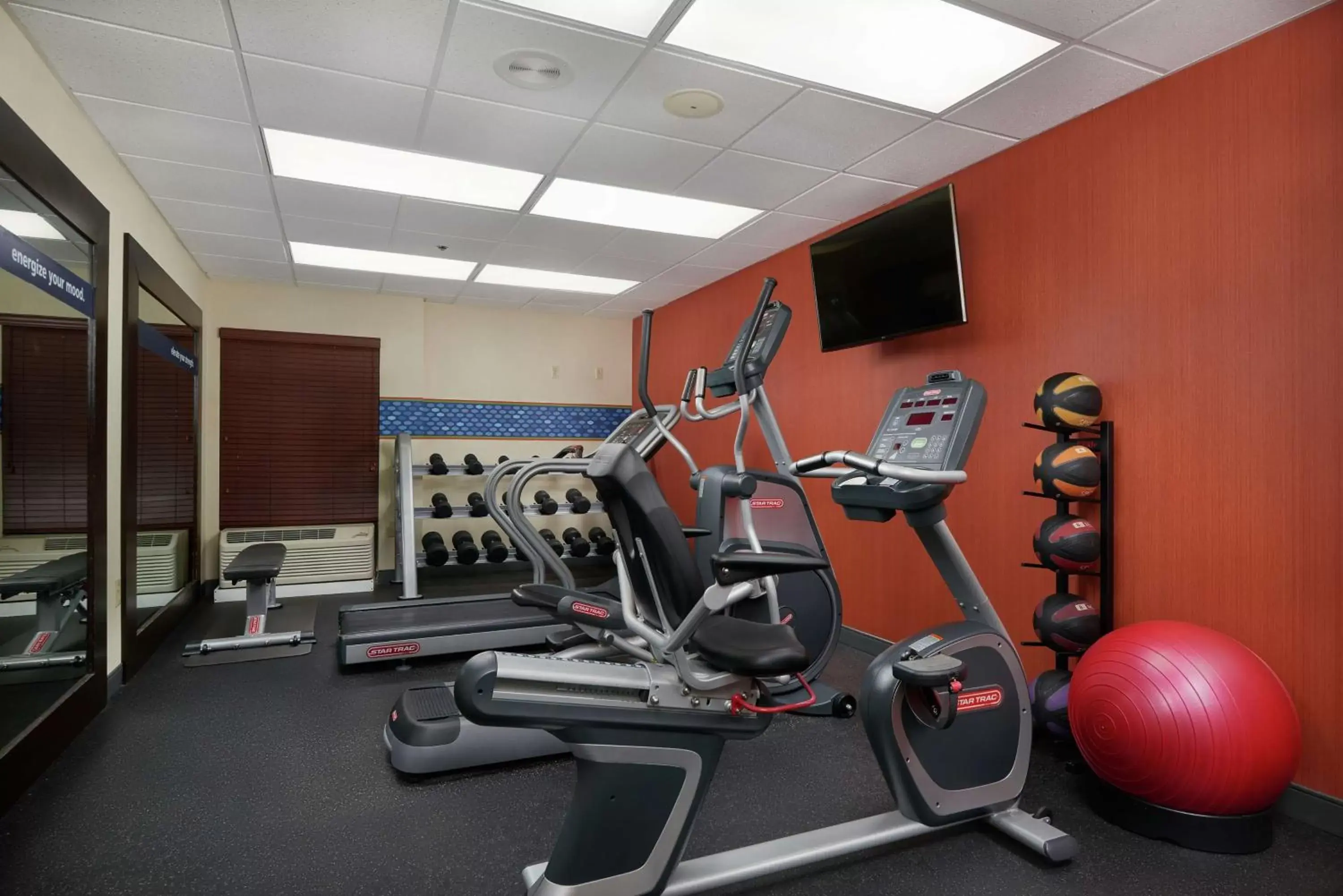 Fitness centre/facilities, Fitness Center/Facilities in Hampton Inn Beaumont