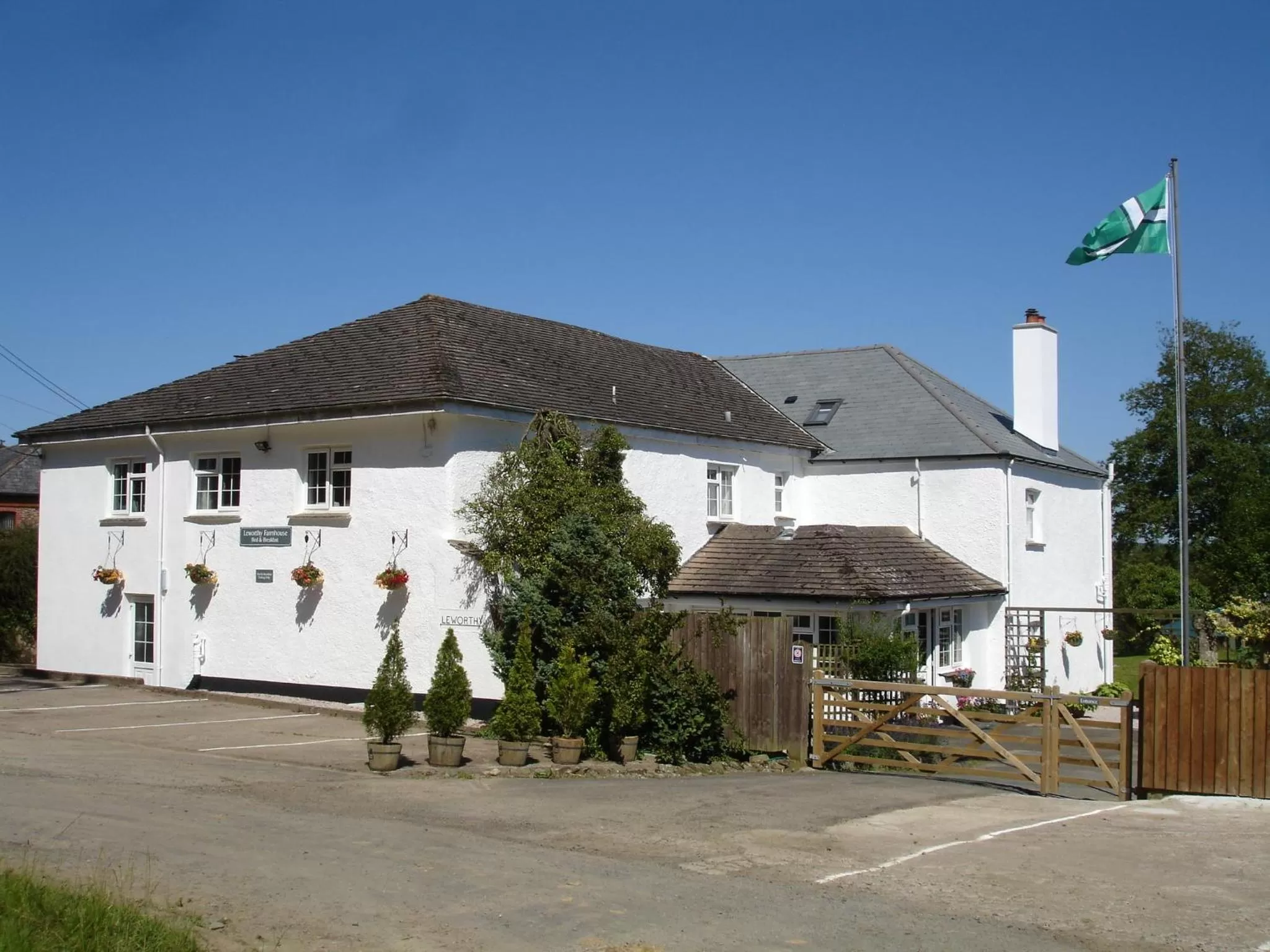 Facade/entrance in Leworthy Farmhouse Bed and Breakfast