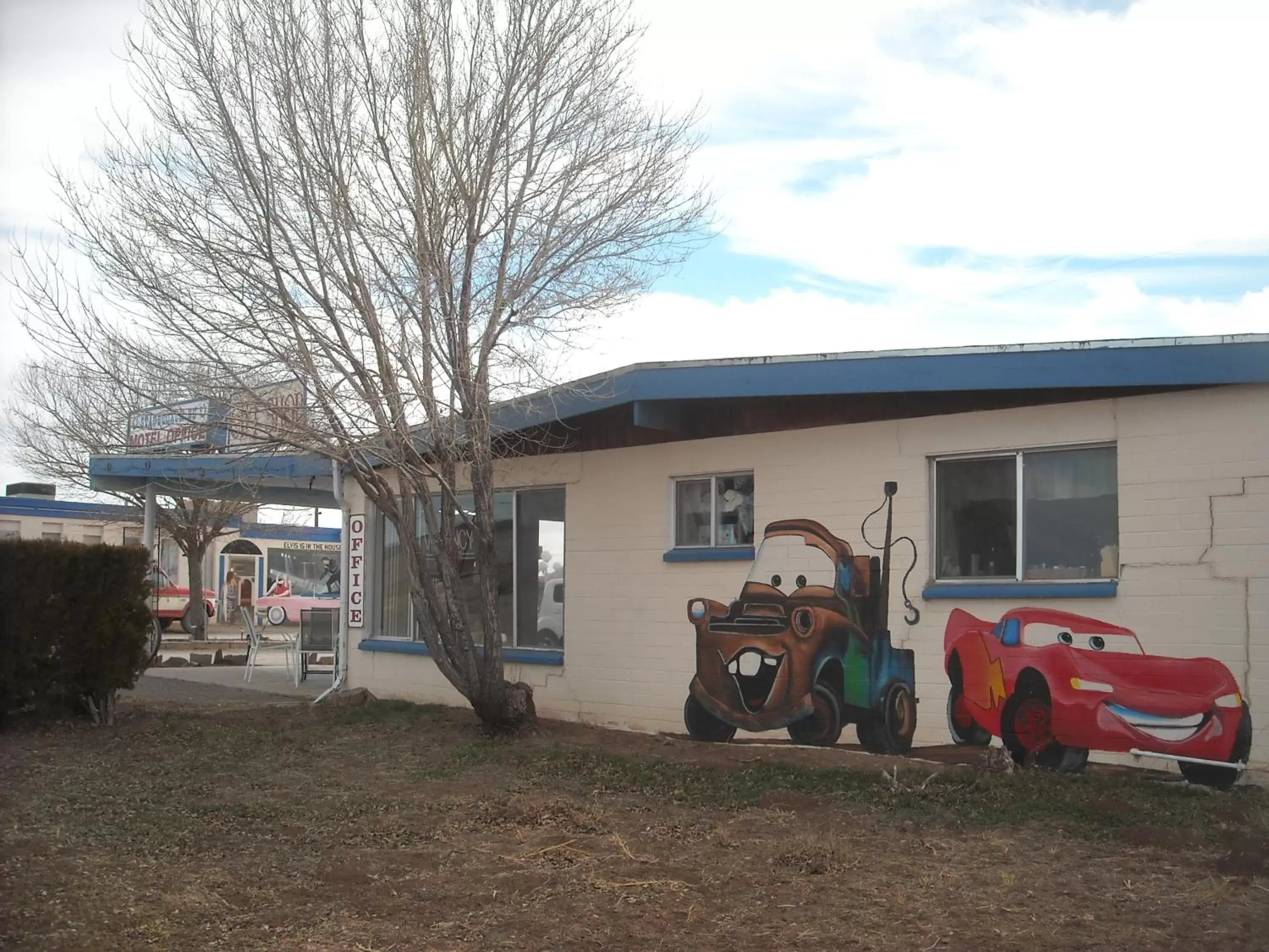 Decorative detail, Property Building in Stagecoach 66 Motel