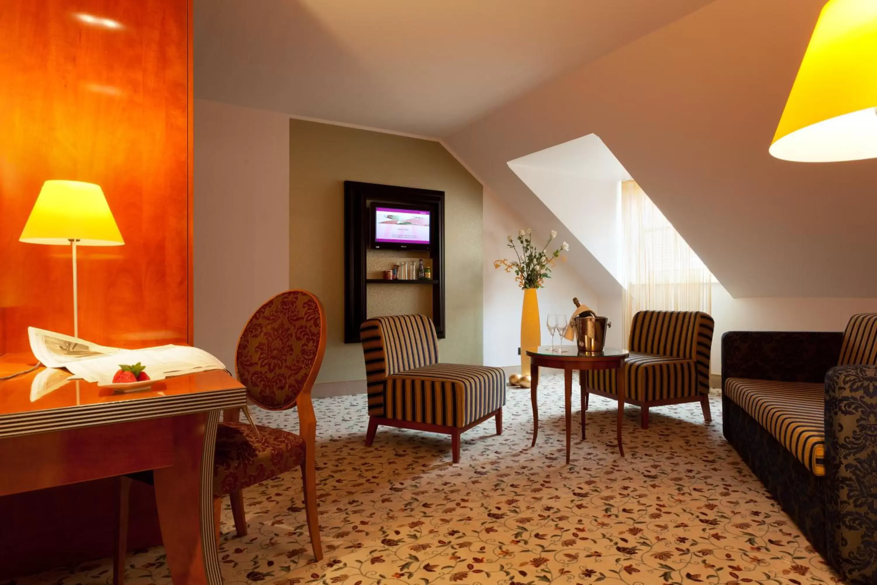 Seating Area in Mercure Grand Hotel Biedermeier Wien