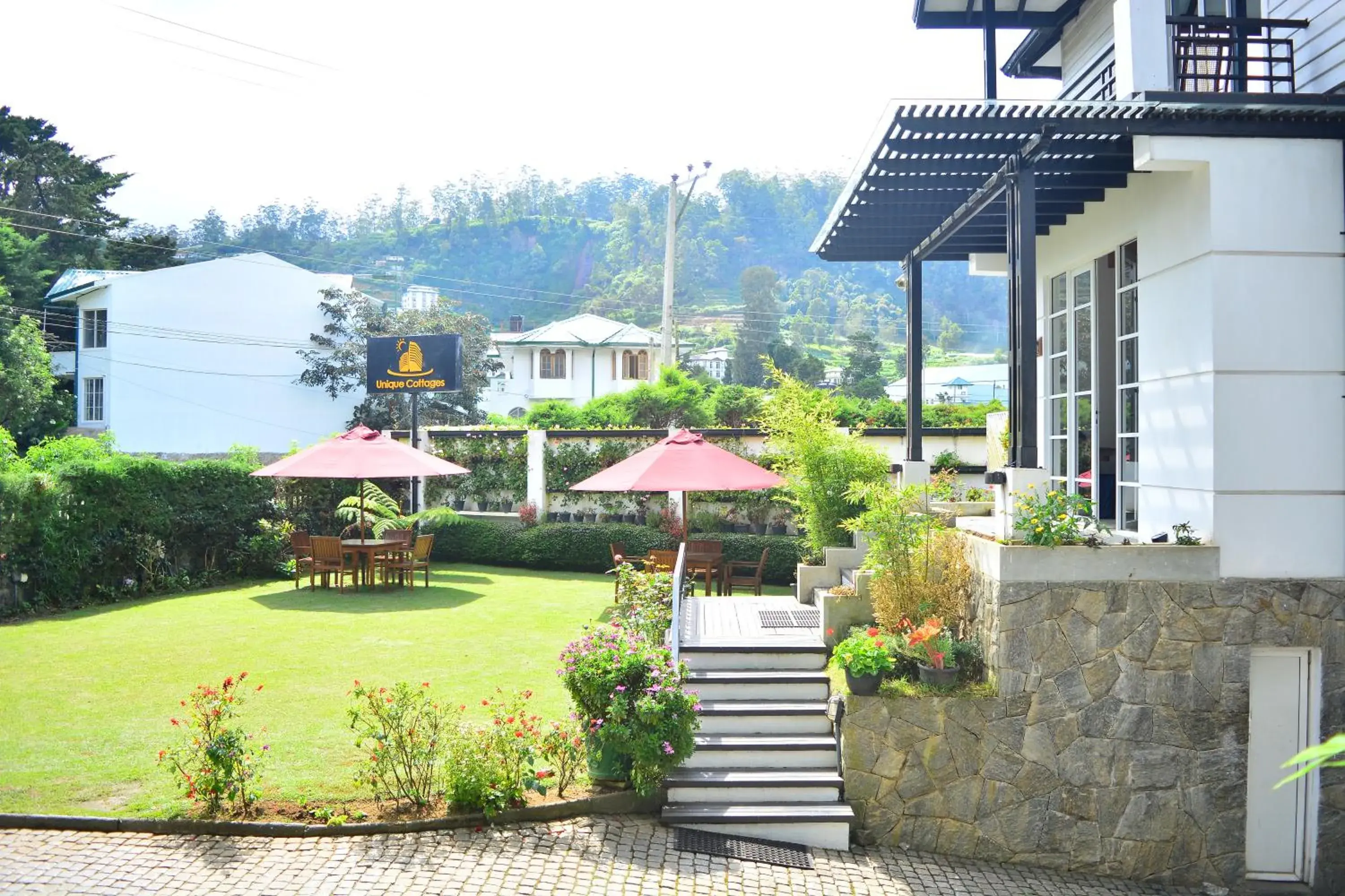 Garden in Unique Cottages