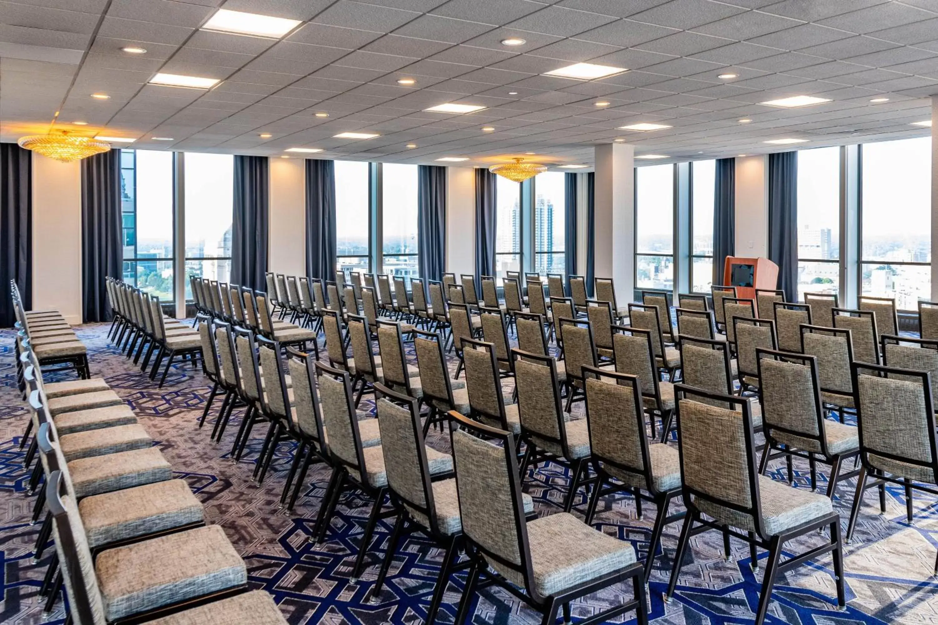 Meeting/conference room in Sheraton Indianapolis City Centre Hotel