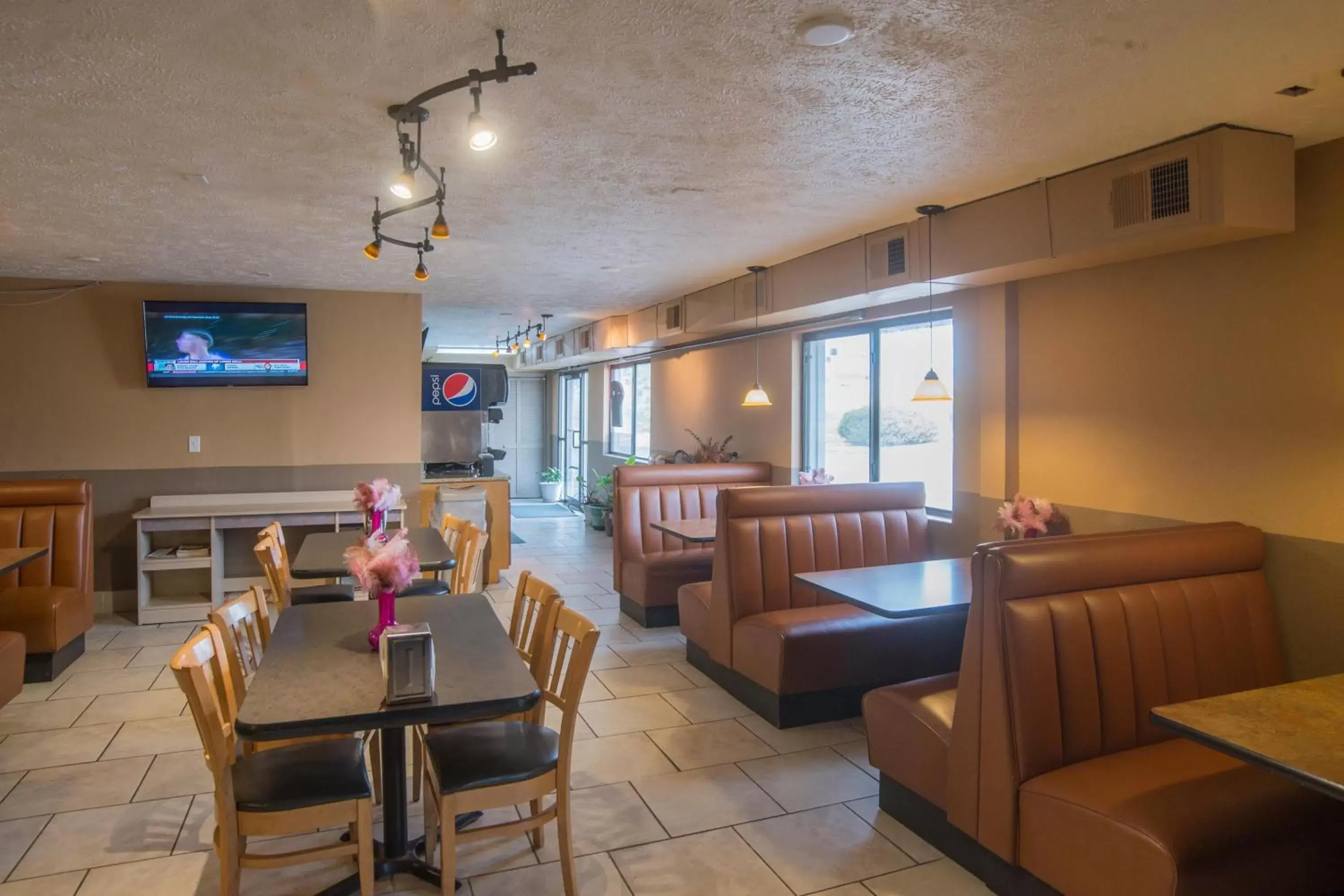 Restaurant/places to eat in Americas Best Value Inn - Lincoln Airport