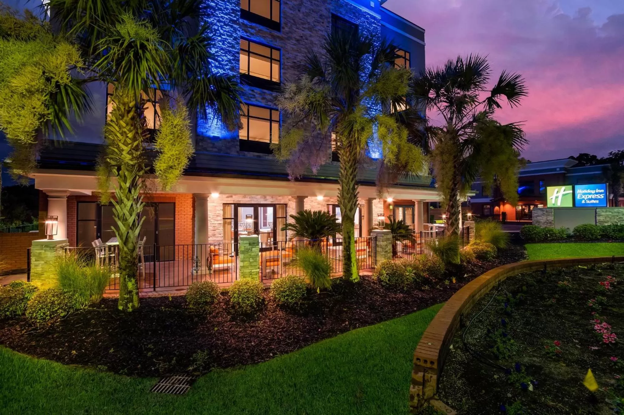 Property building in Holiday Inn Express & Suites Lexington by IHG