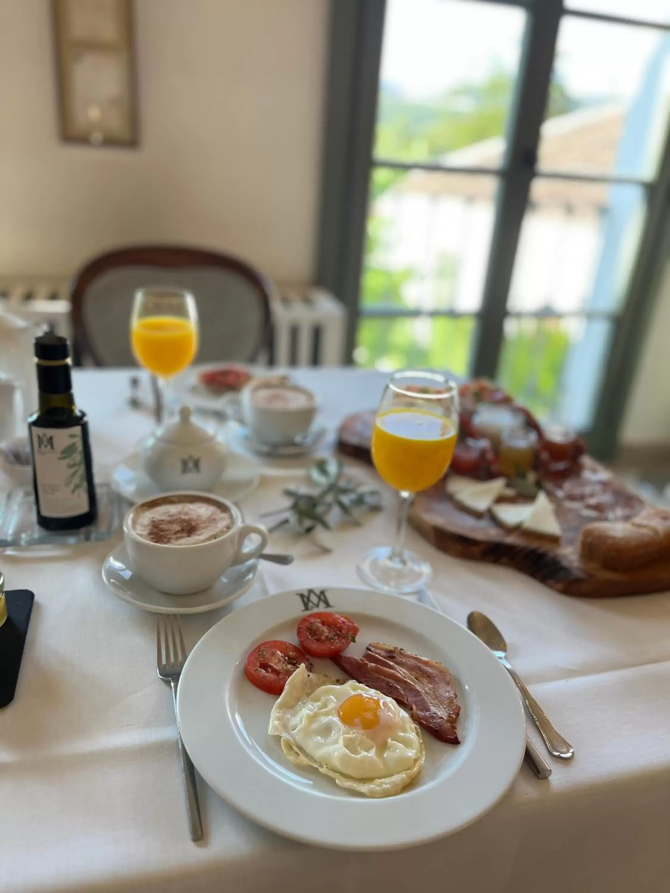 Breakfast in Hotel Boutique Molino del Arco