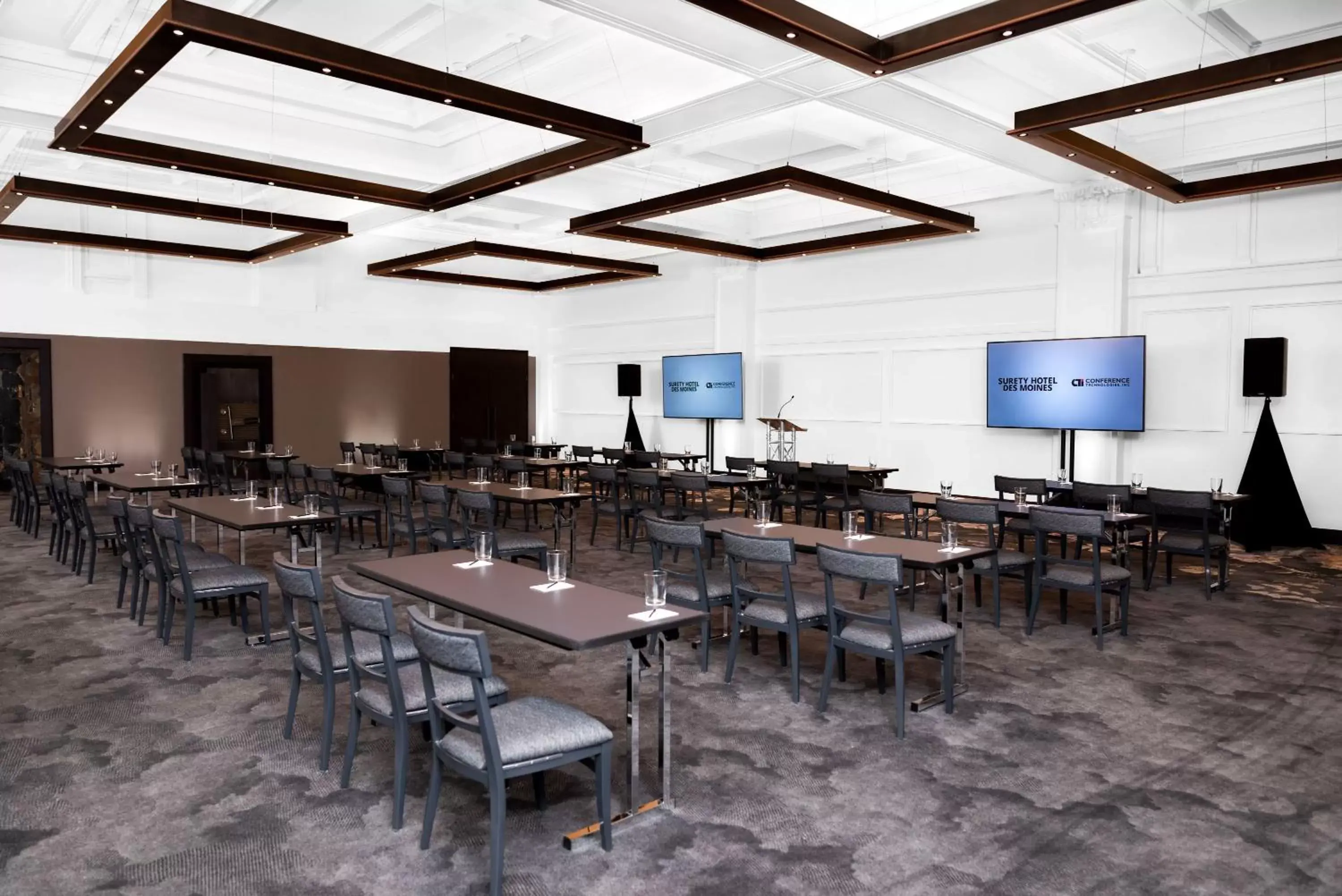 Meeting/conference room in Surety Hotel