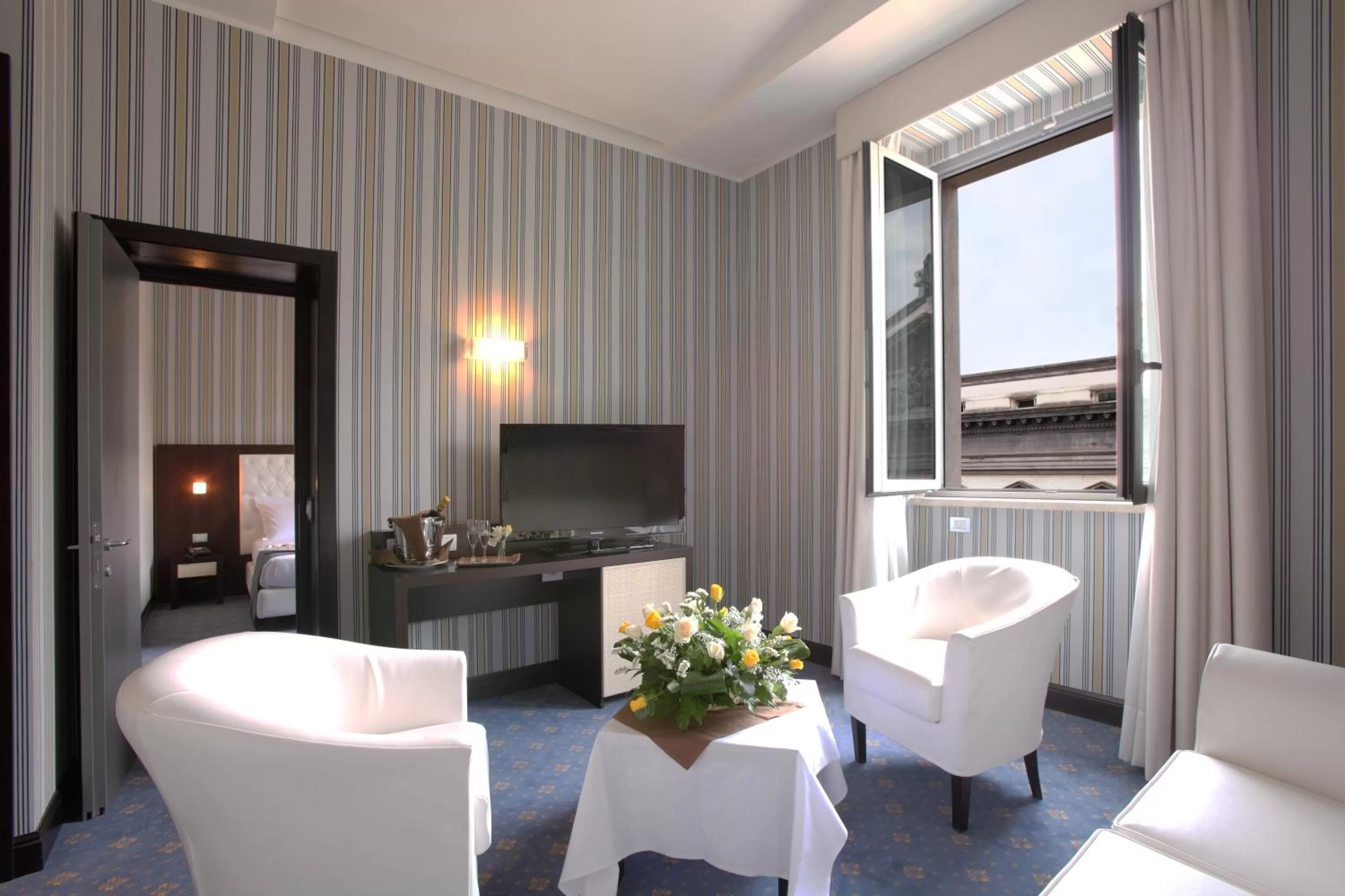 Area and facilities in Hotel Naples