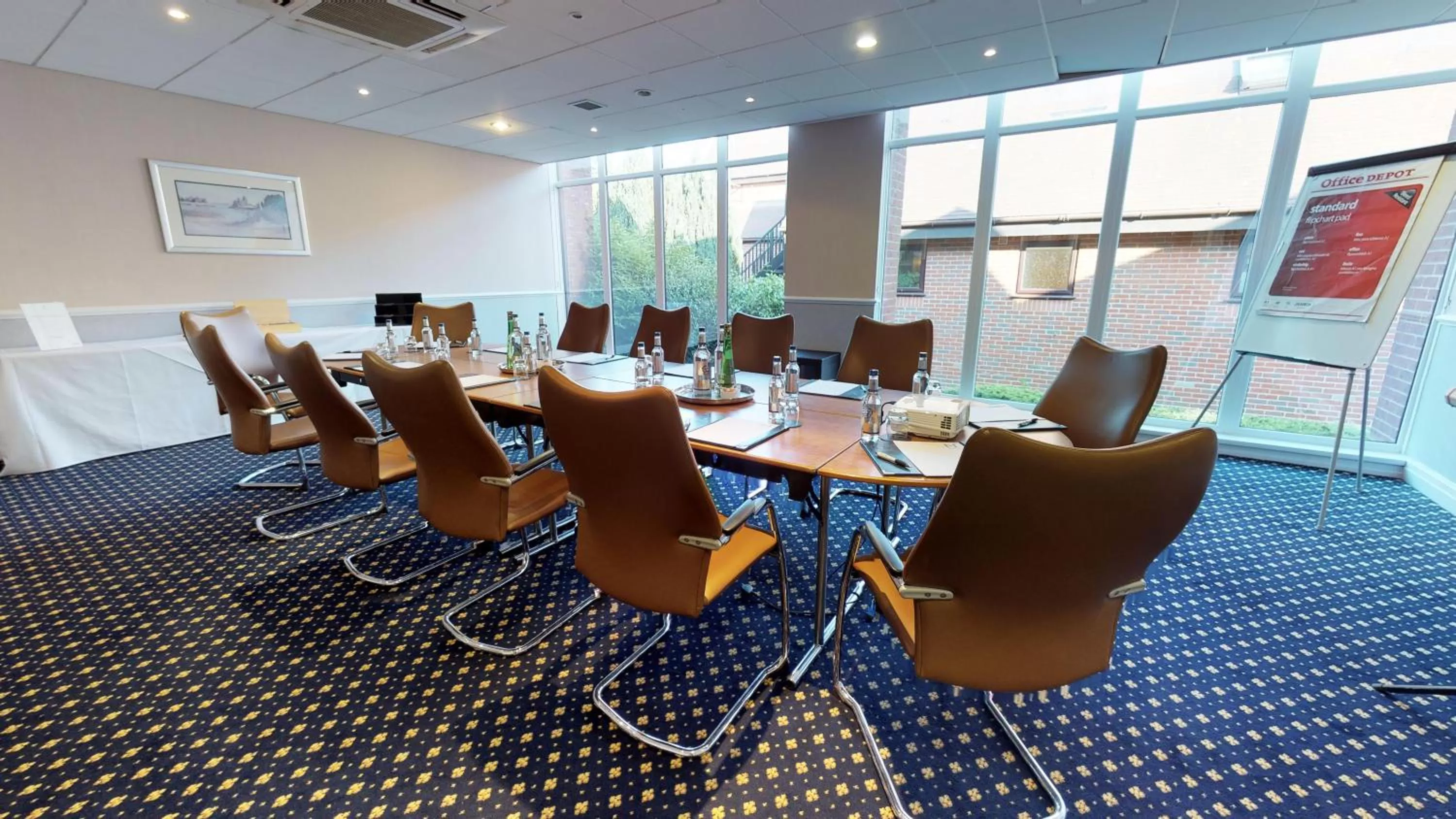 Meeting/conference room in Macdonald Elmers Court Resort