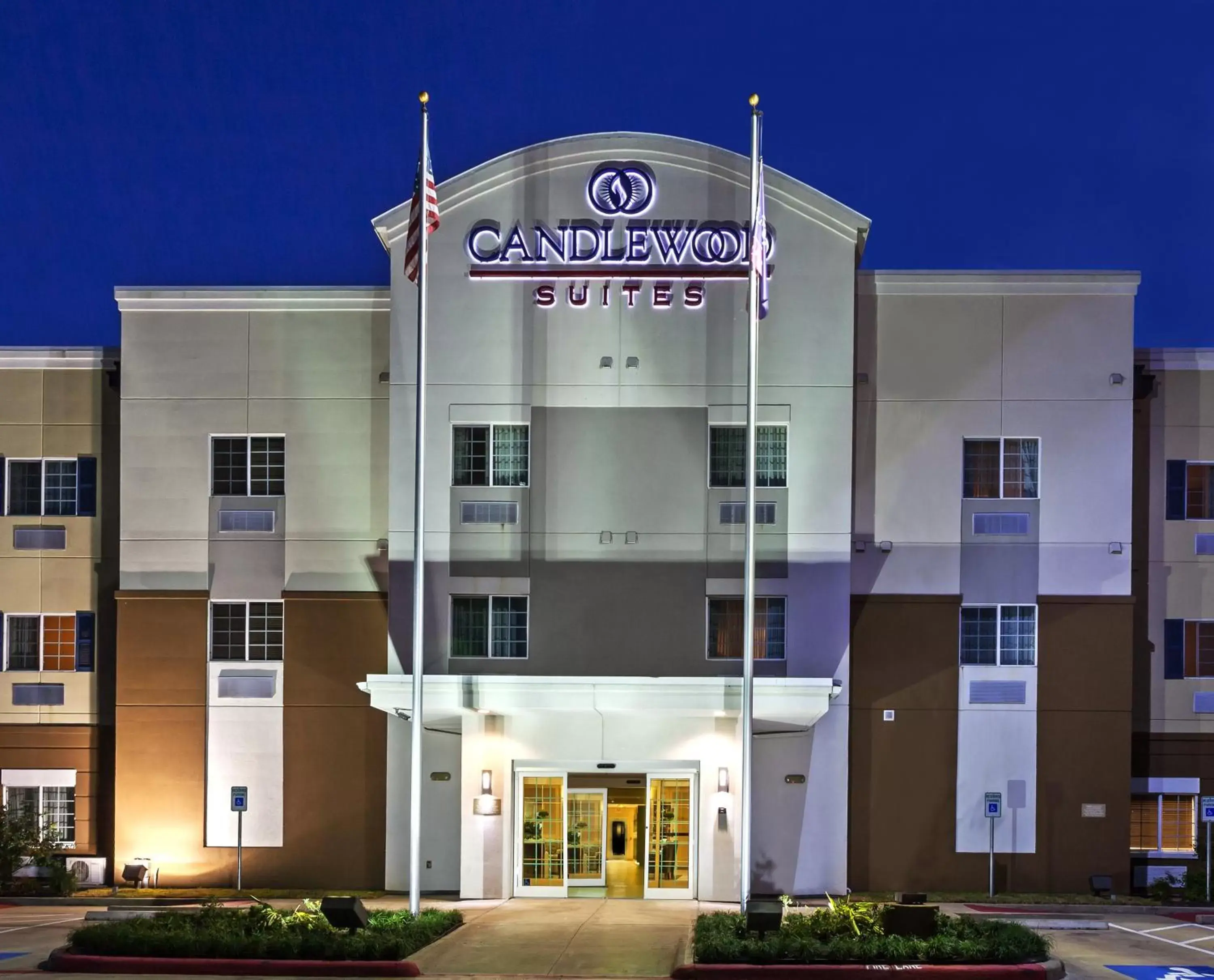 Property Building in Candlewood Suites Baytown, an IHG Hotel