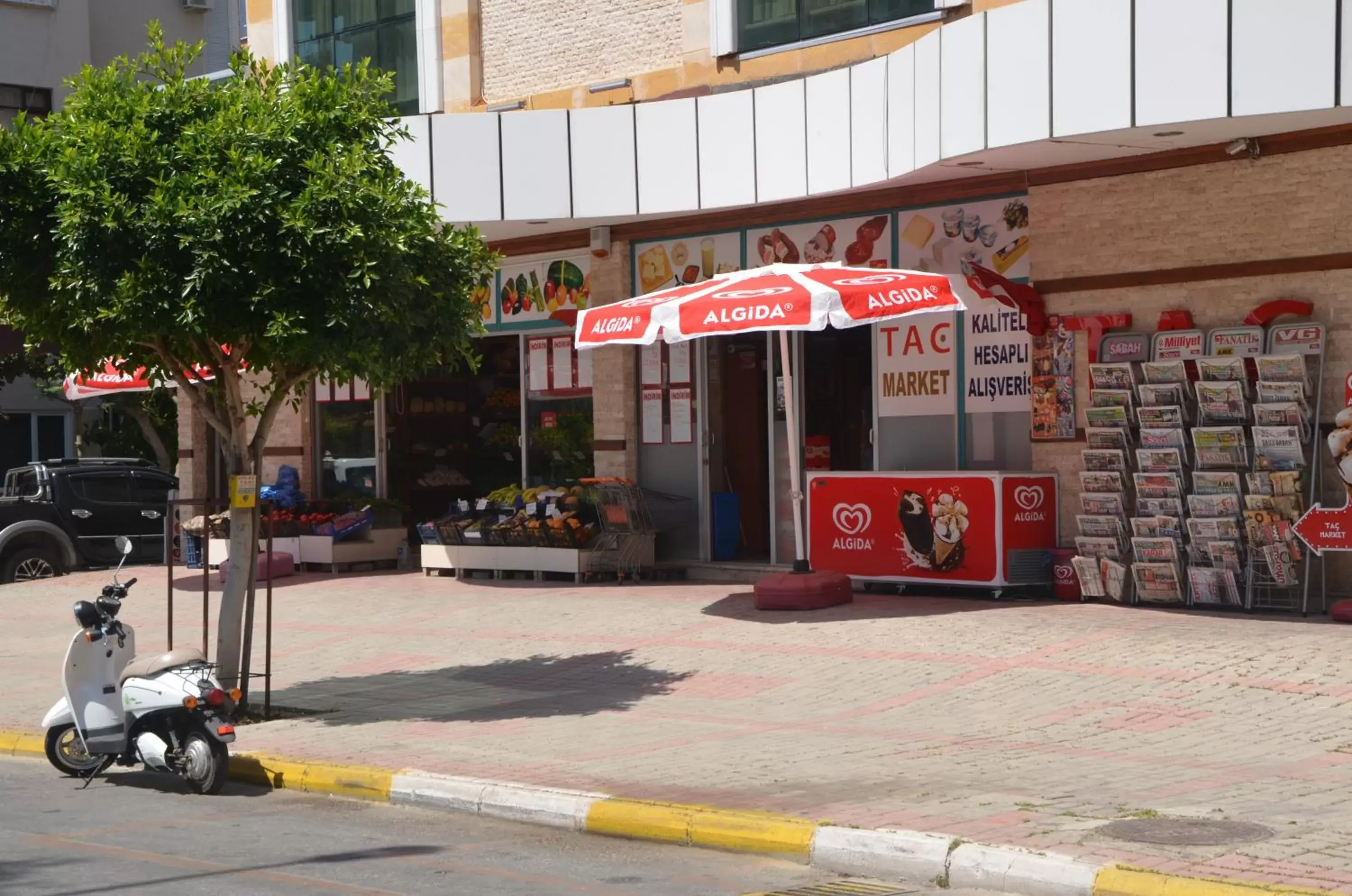 Shopping Area in Twin Apart Hotel