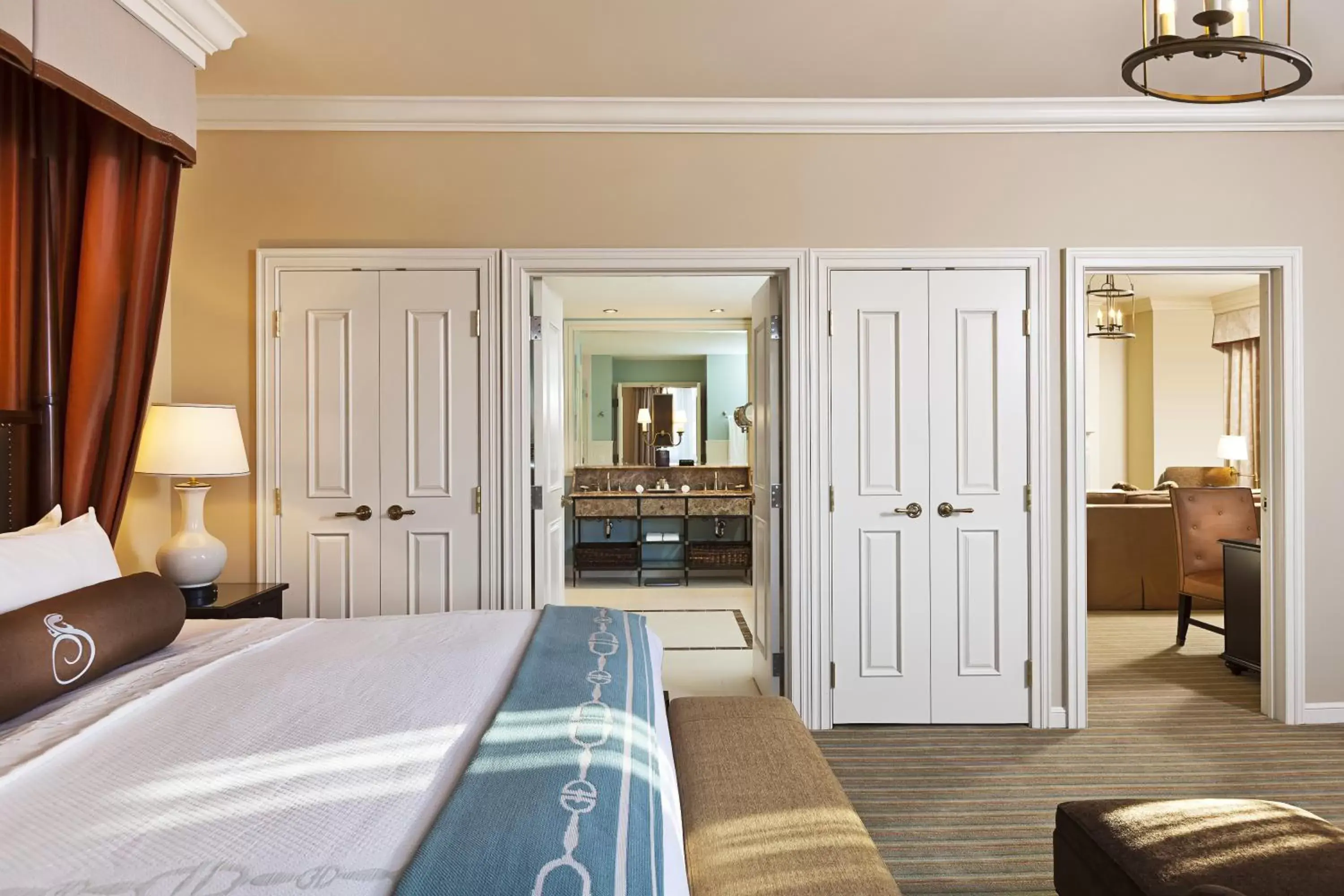 Bedroom, Bed in Salamander Resort and Spa