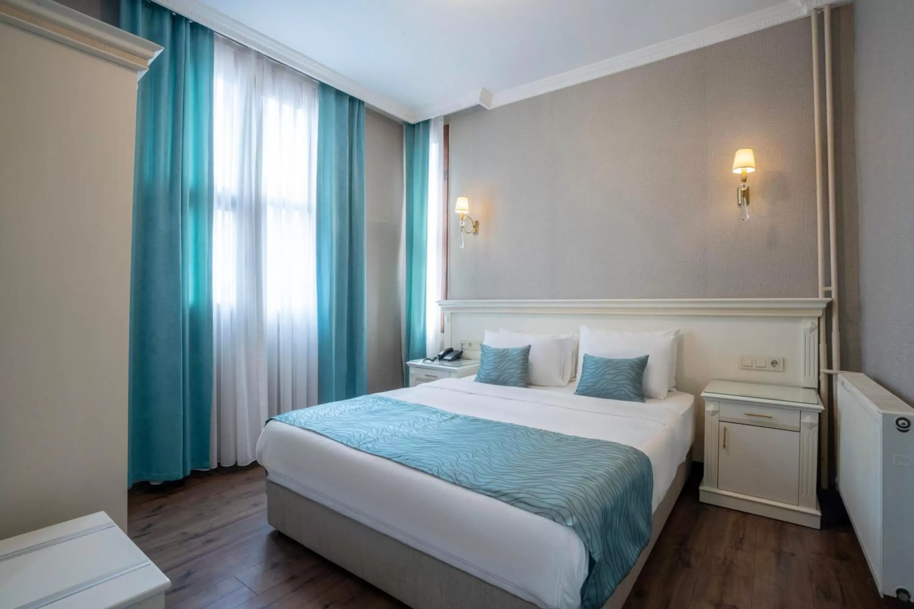 Bed in Valide Hotel