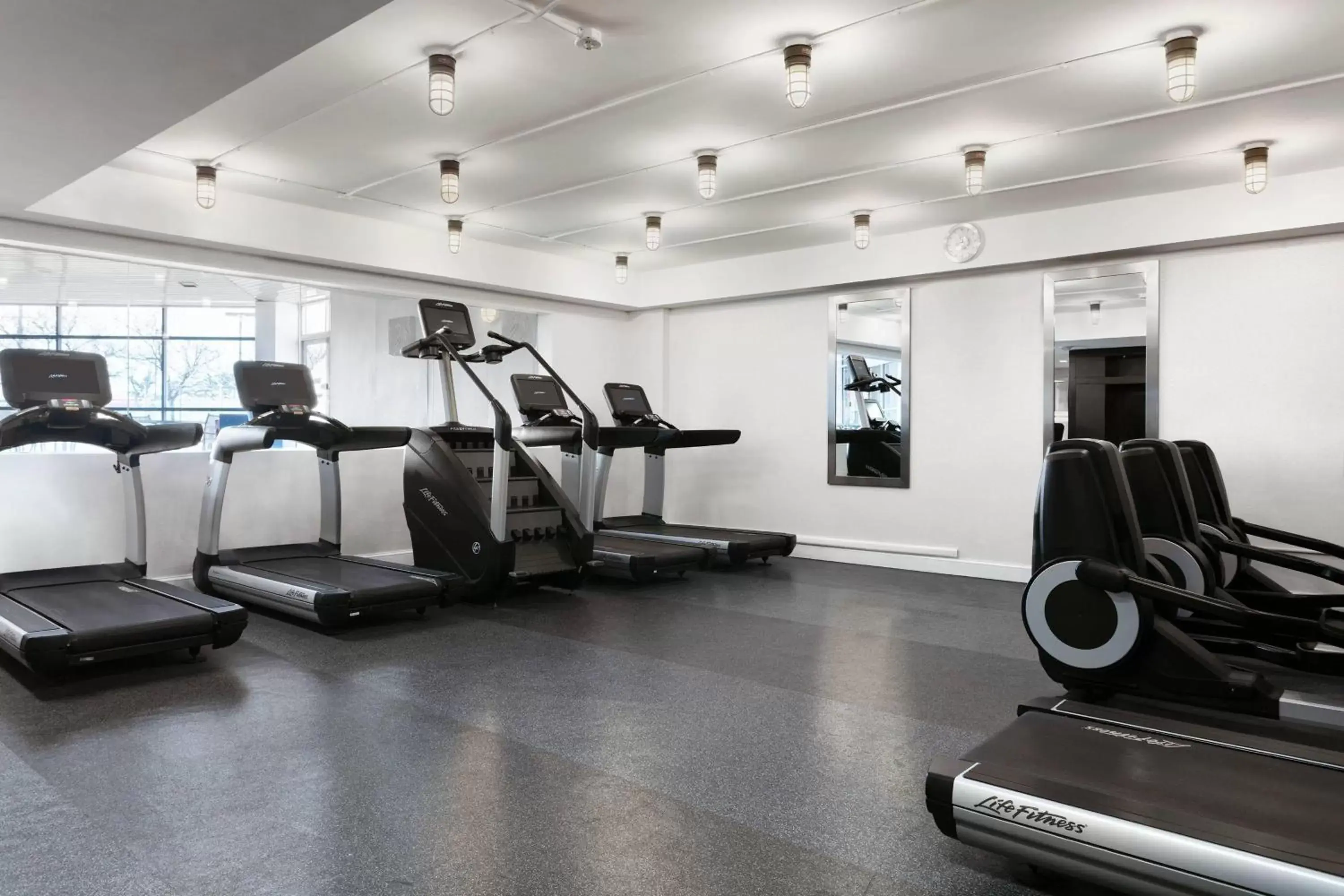 Fitness centre/facilities, Fitness Center/Facilities in Delta Hotels by Marriott Woodbridge