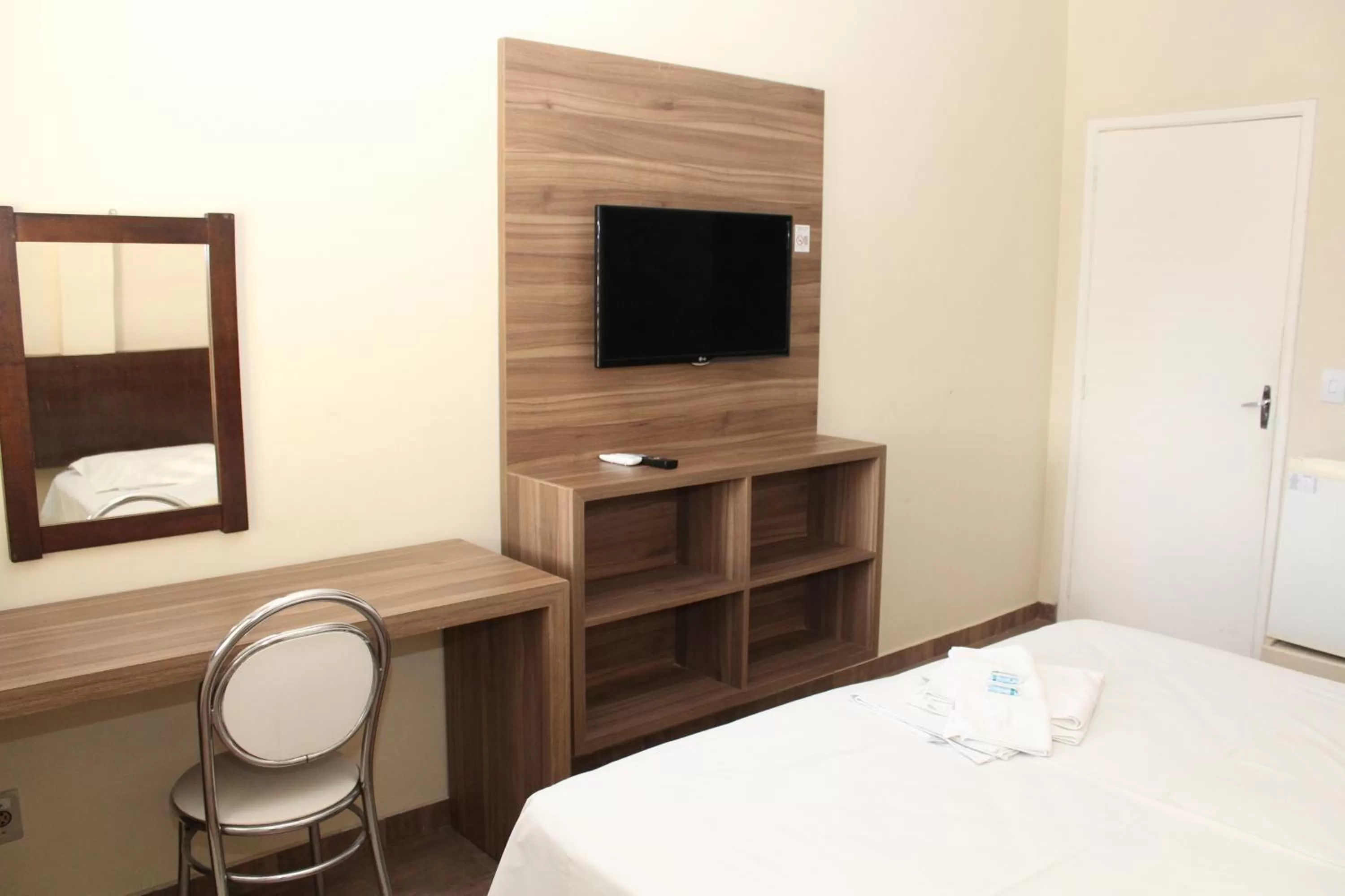 Decorative detail, Bed in Espigão Palace Hotel