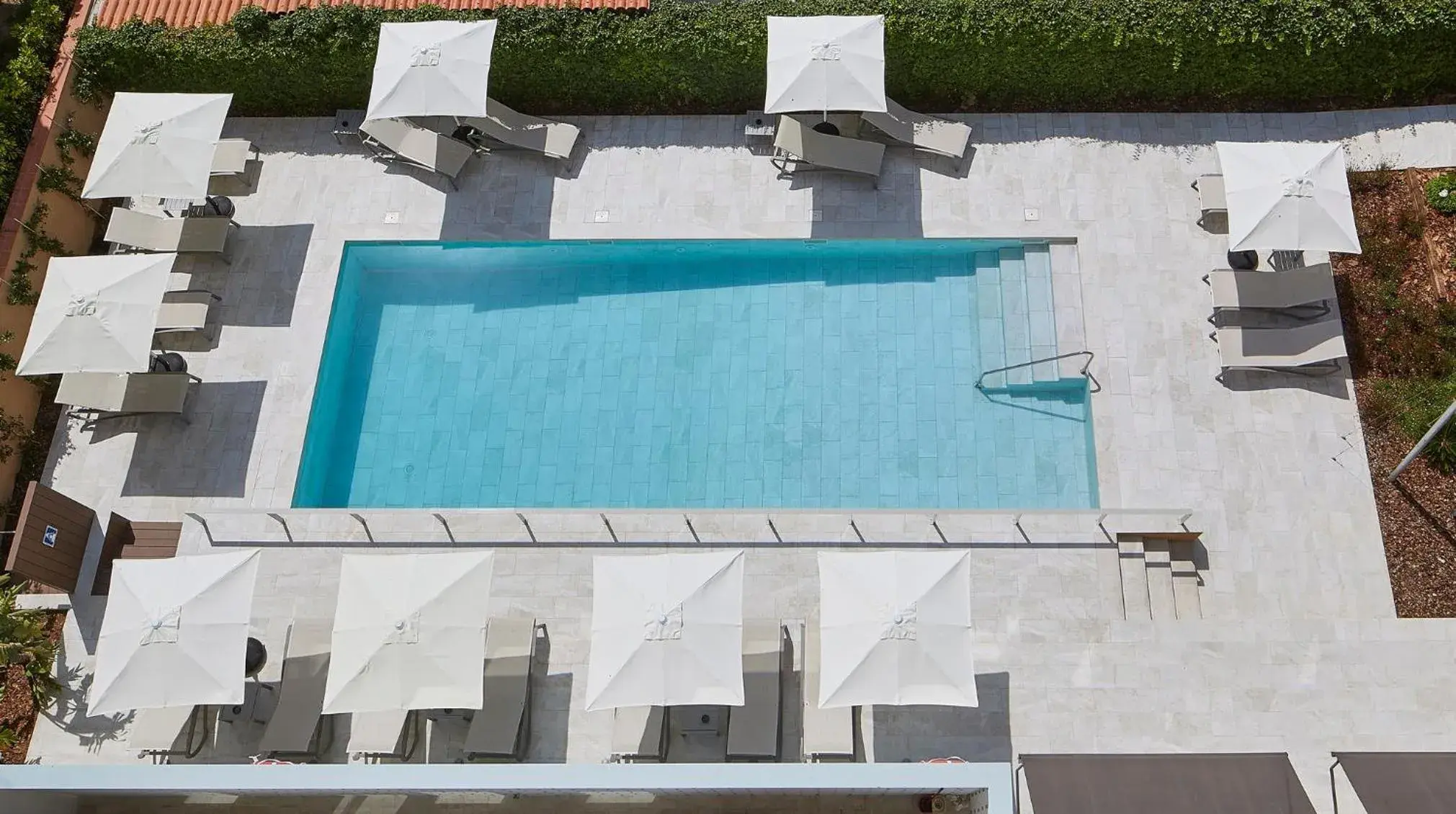 Swimming pool, Pool View in Nuria