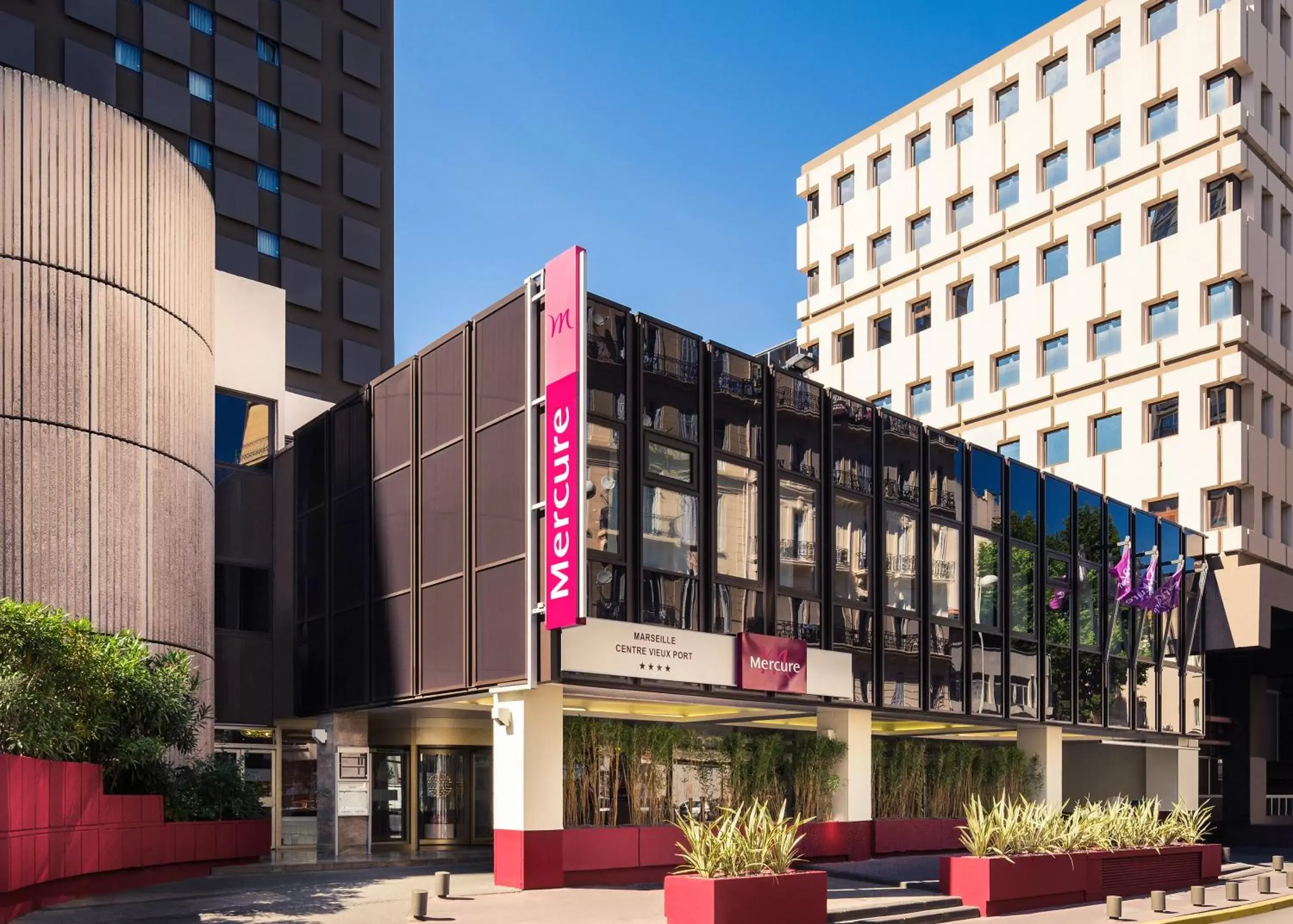 Facade/entrance, Property Building in Mercure Marseille Centre Vieux Port