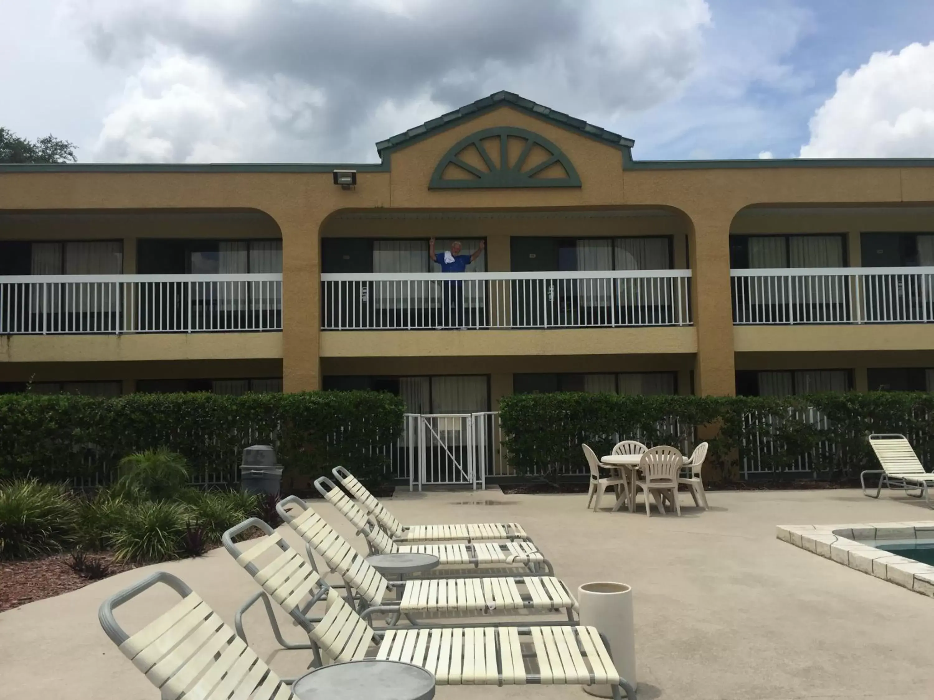 Facade/entrance, Property Building in Budget Inn Sanford International Airport