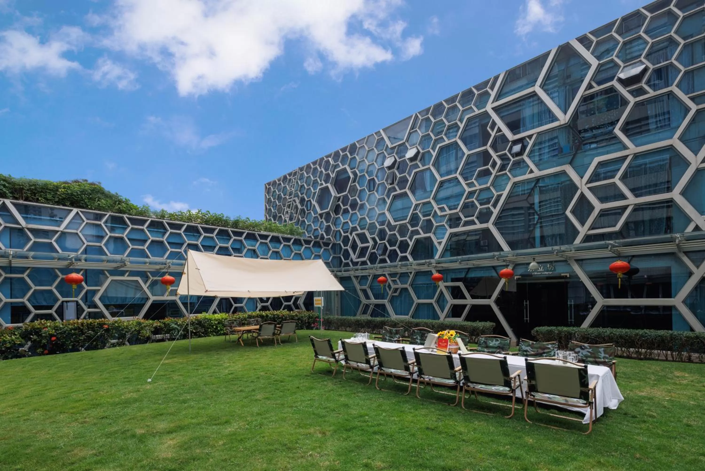 Garden in Sunflower Hotel &Residence, Futian Port Branch