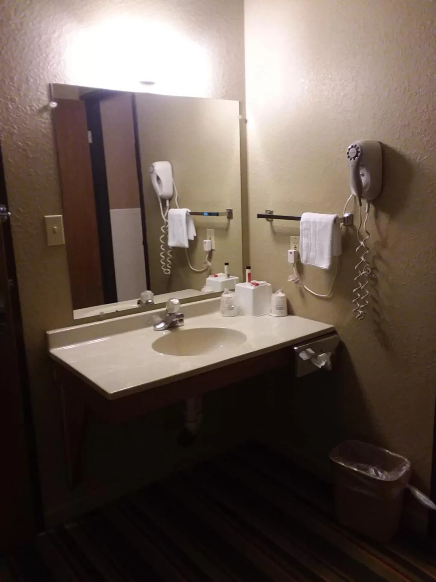 Bathroom in Super 8 by Wyndham Grayling