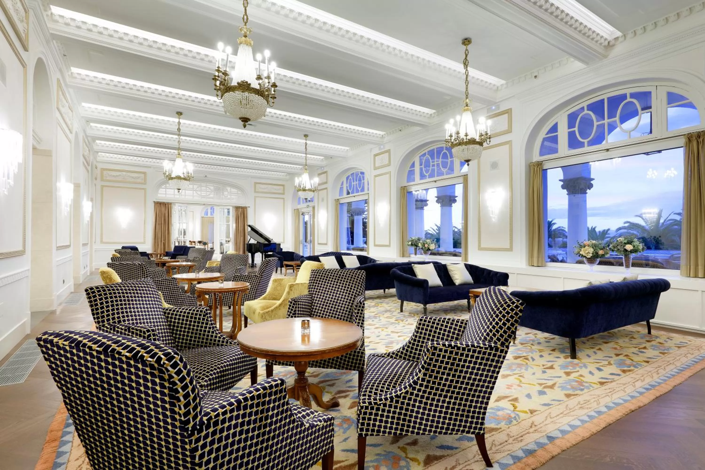 Lounge or bar in Eurostars Hotel Real