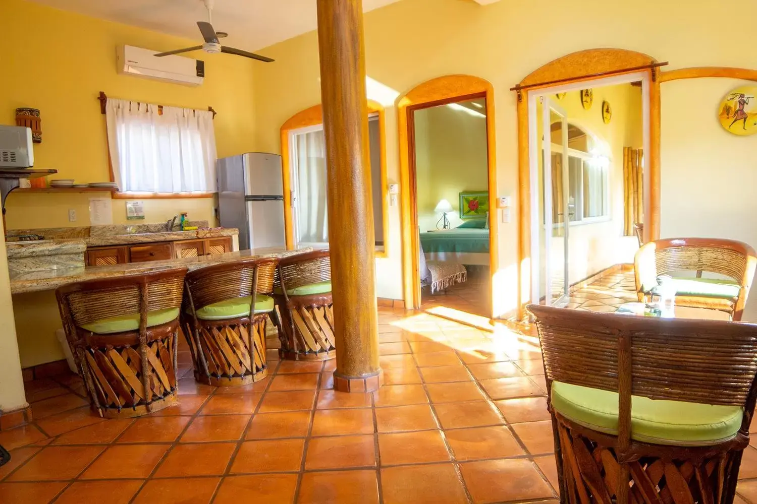 Dining Area in Bungalows Jaqueline