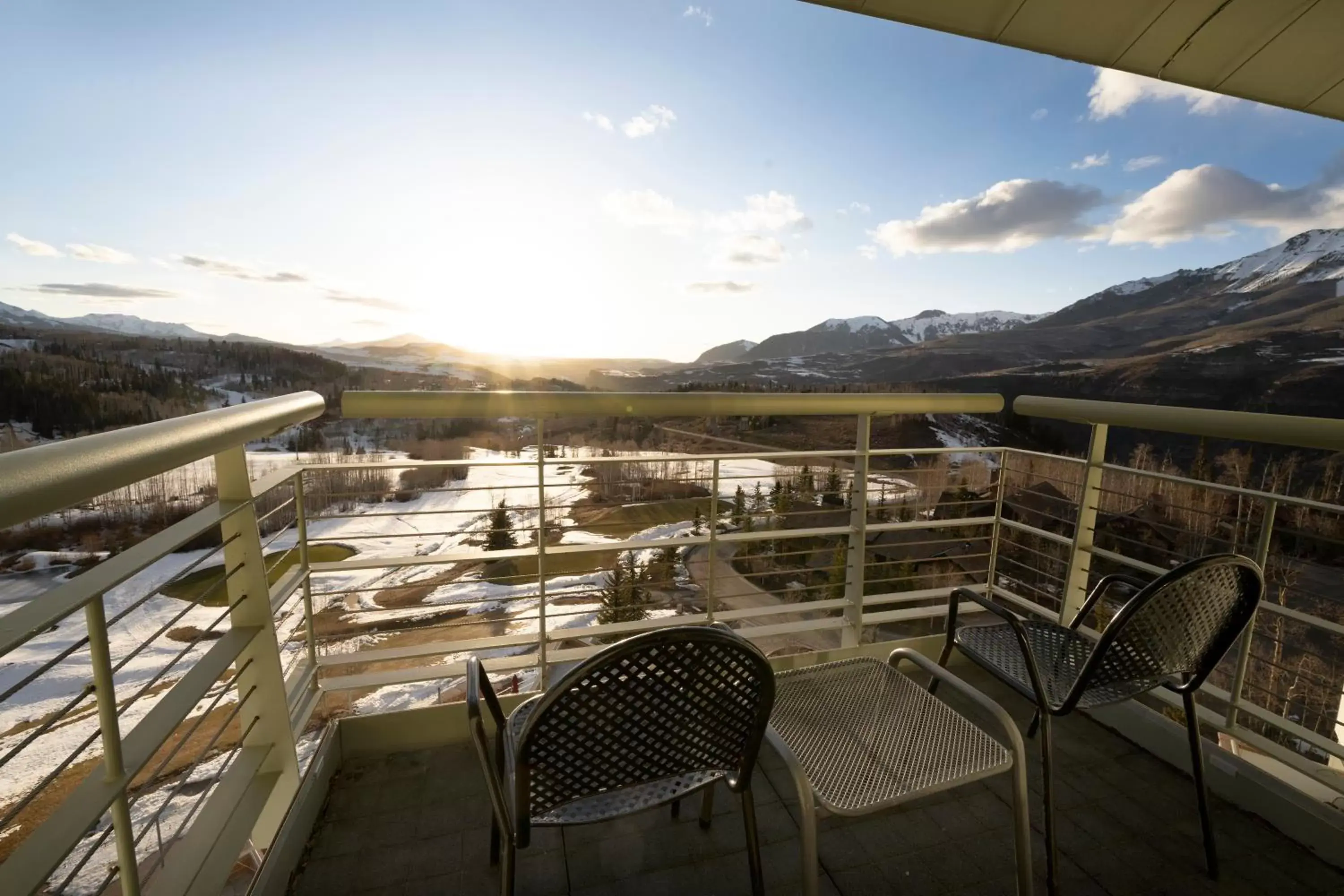 Balcony/Terrace in The Peaks Resort and Spa