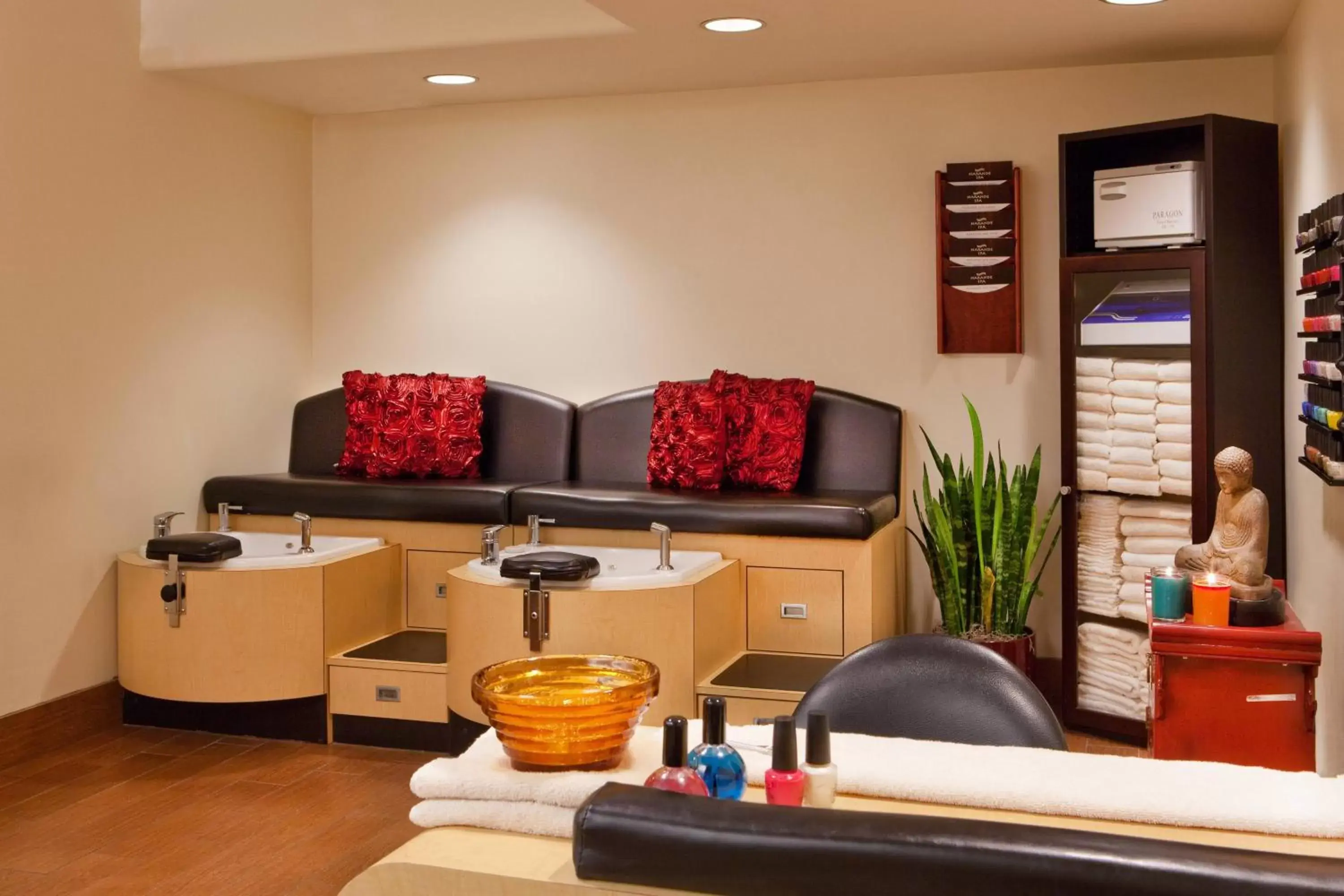 Spa and wellness centre/facilities in Phoenix Marriott Resort Tempe at The Buttes